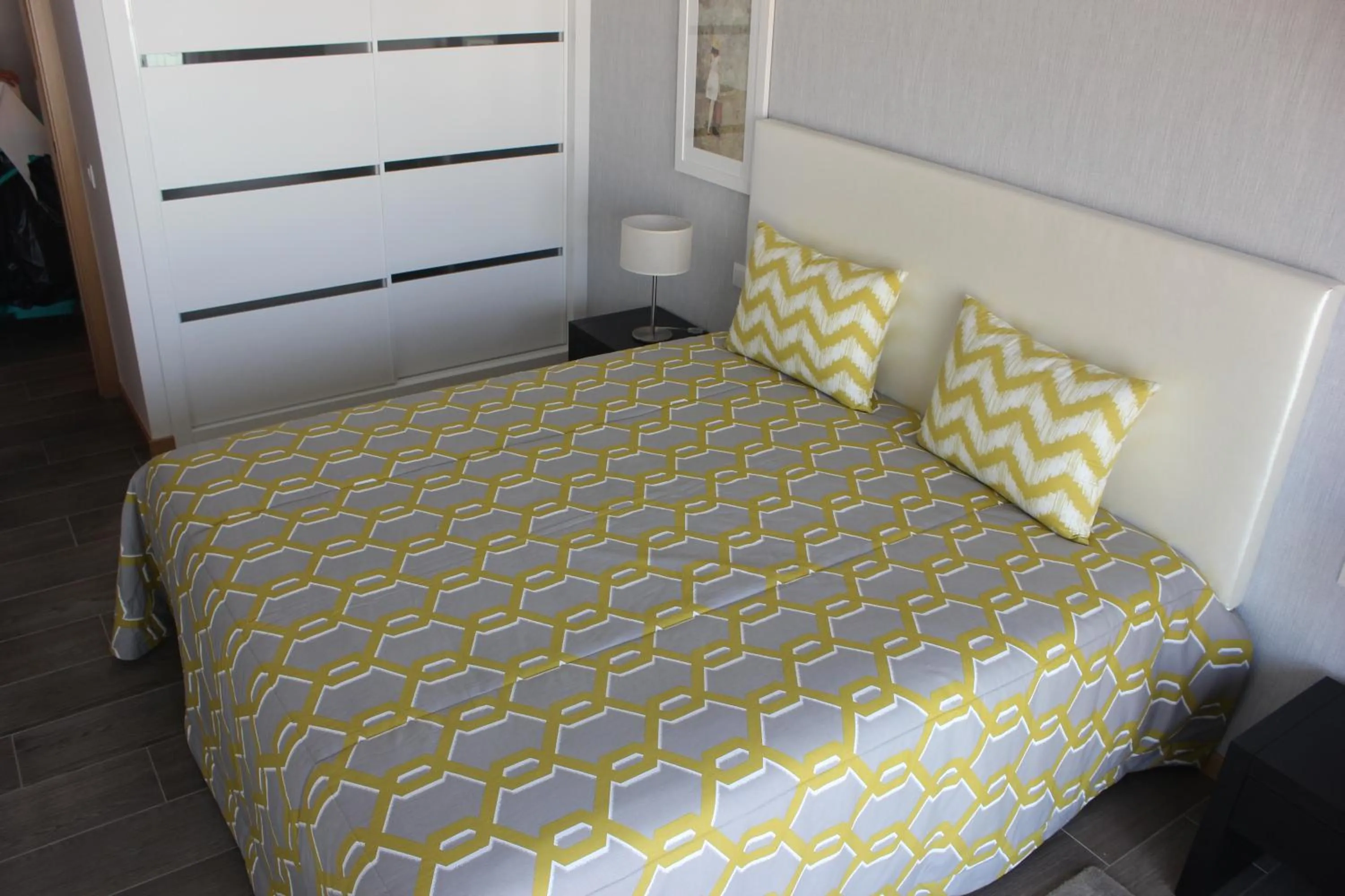 Bedroom, Bed in Apartamentos Turisticos da Nazare