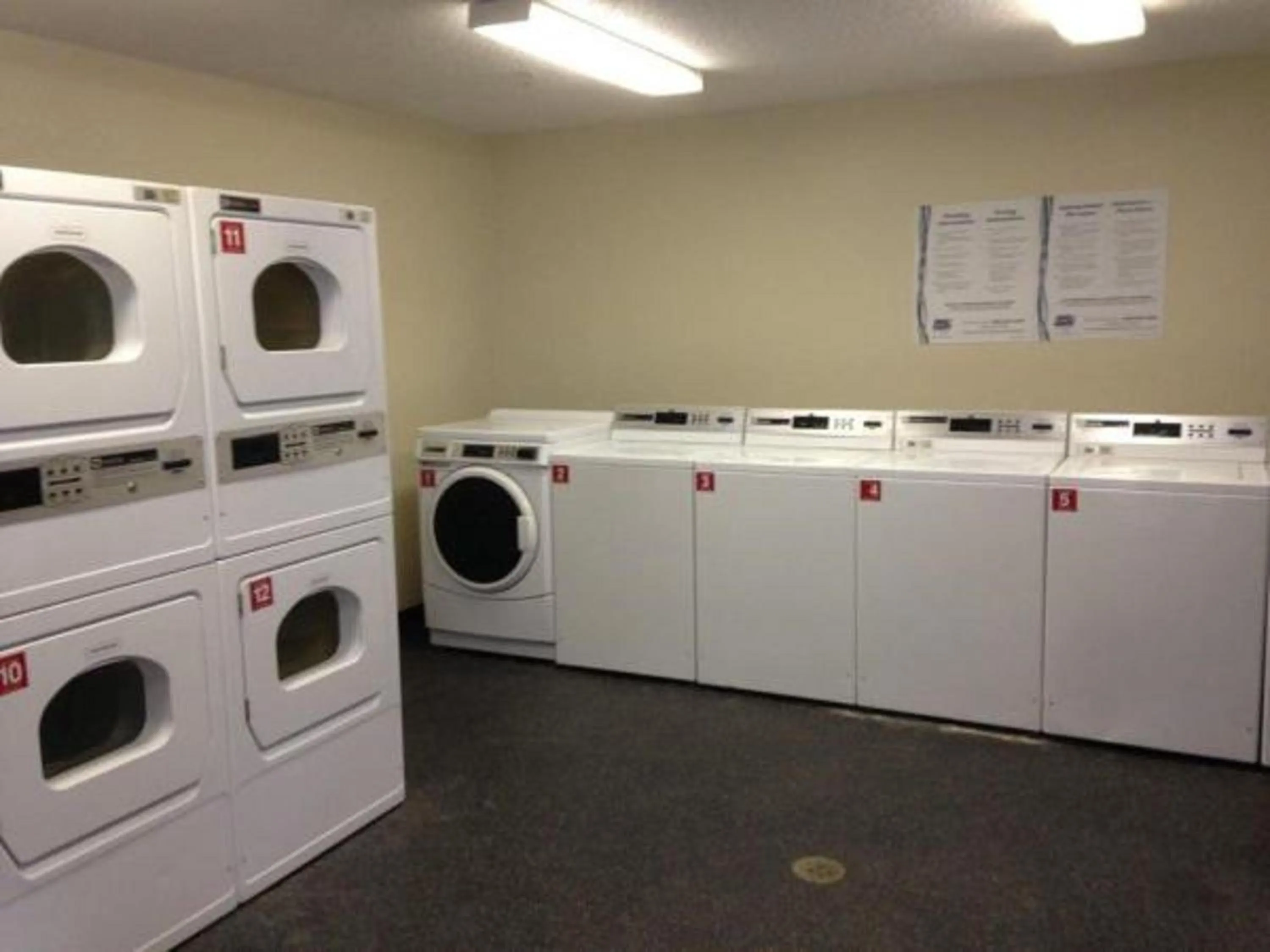 washing machine in InTown Suites Extended Stay Houston TX - West