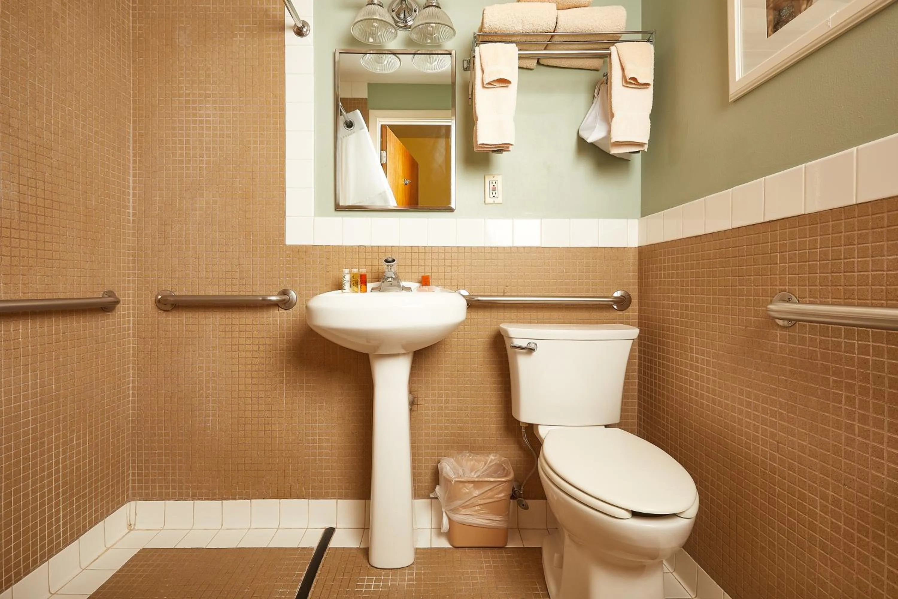 Bathroom in Alexander Inn