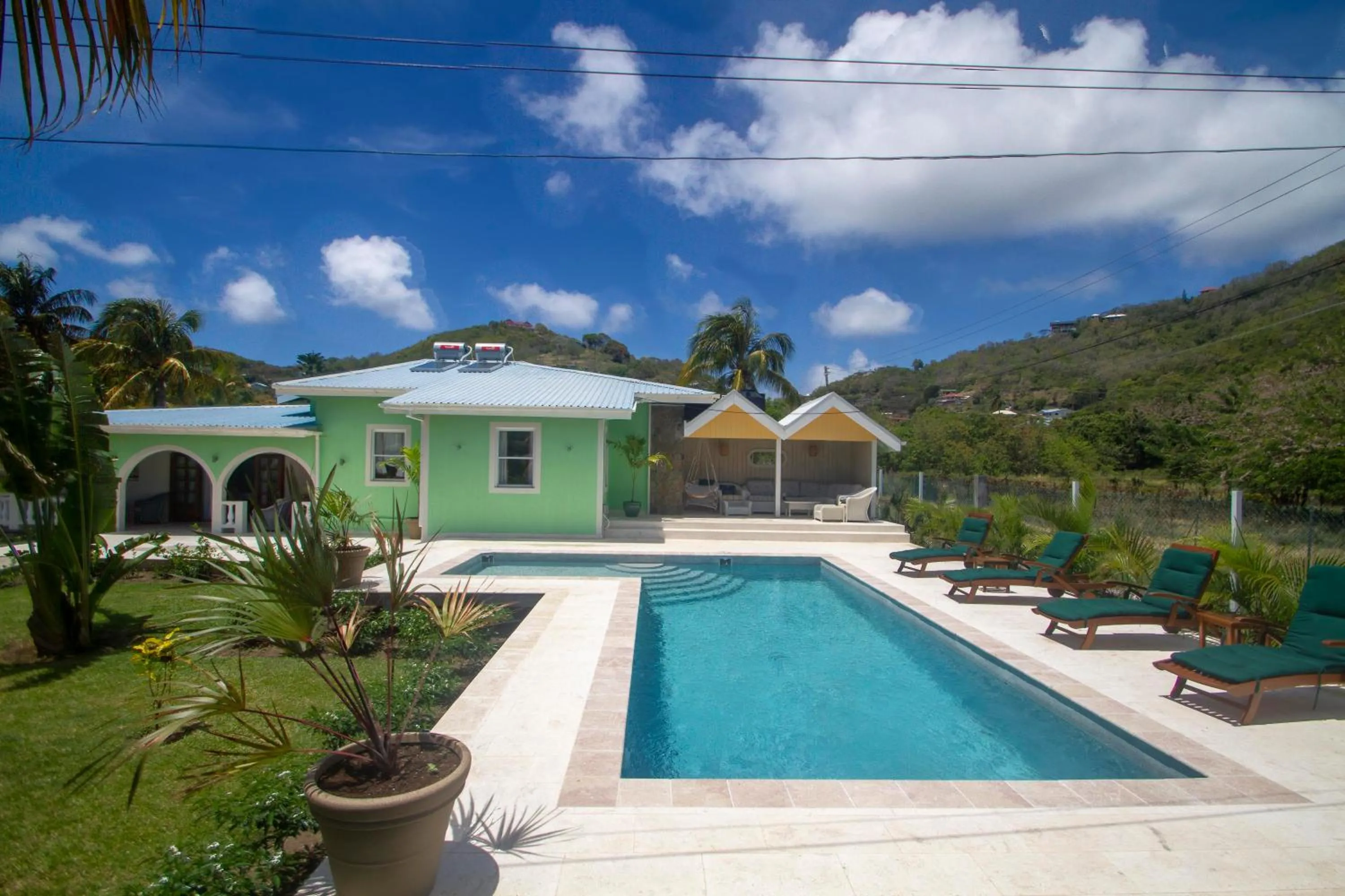Bequia Beach Hotel - Luxury Boutique Resort