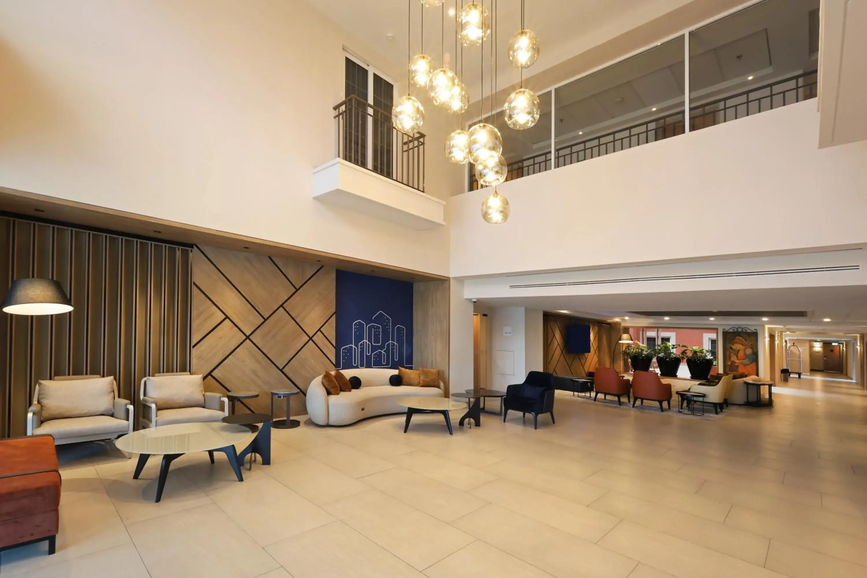 Lobby or reception in Holiday Inn Express Monterrey Galerias-San Jeronimo by IHG Lobby or reception in Holiday Inn Express Monterrey Galerias-San Jeronimo by IHG