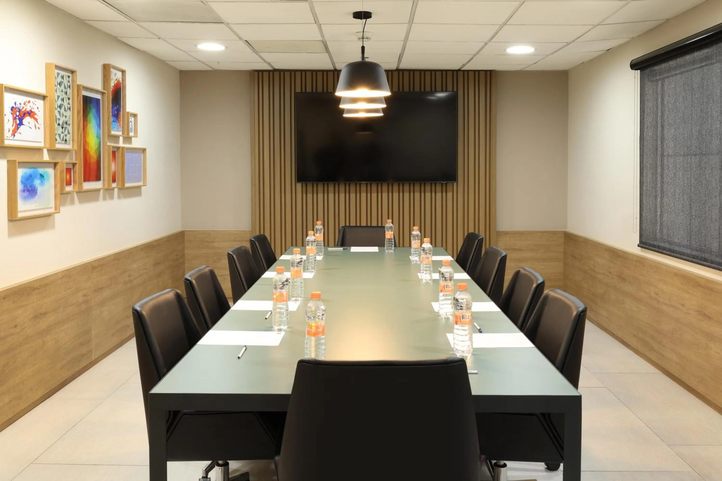 Meeting/conference room in Holiday Inn Express Monterrey Galerias-San Jeronimo by IHG