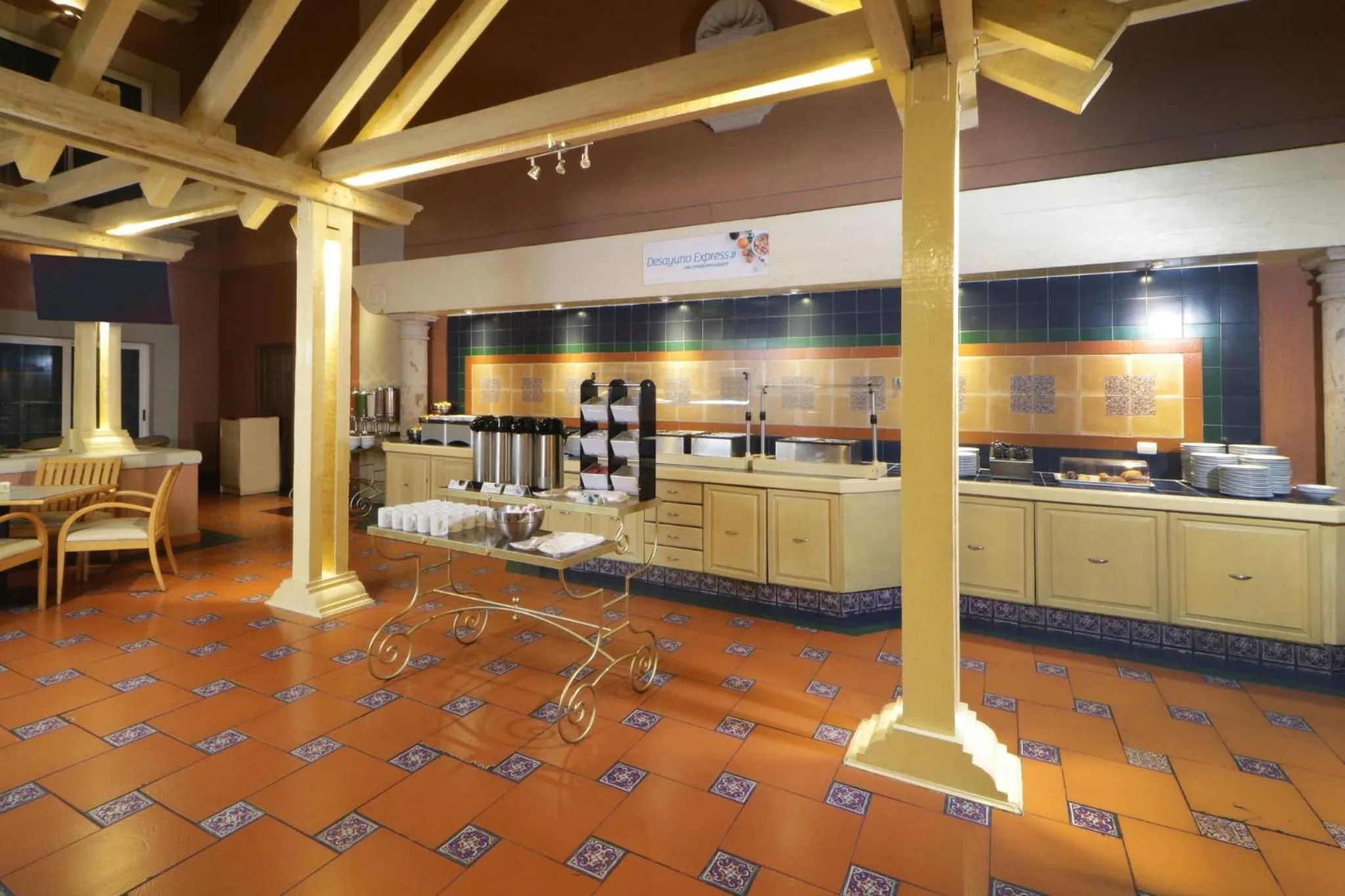 Breakfast in Holiday Inn Express Monterrey Galerias-San Jeronimo by IHG