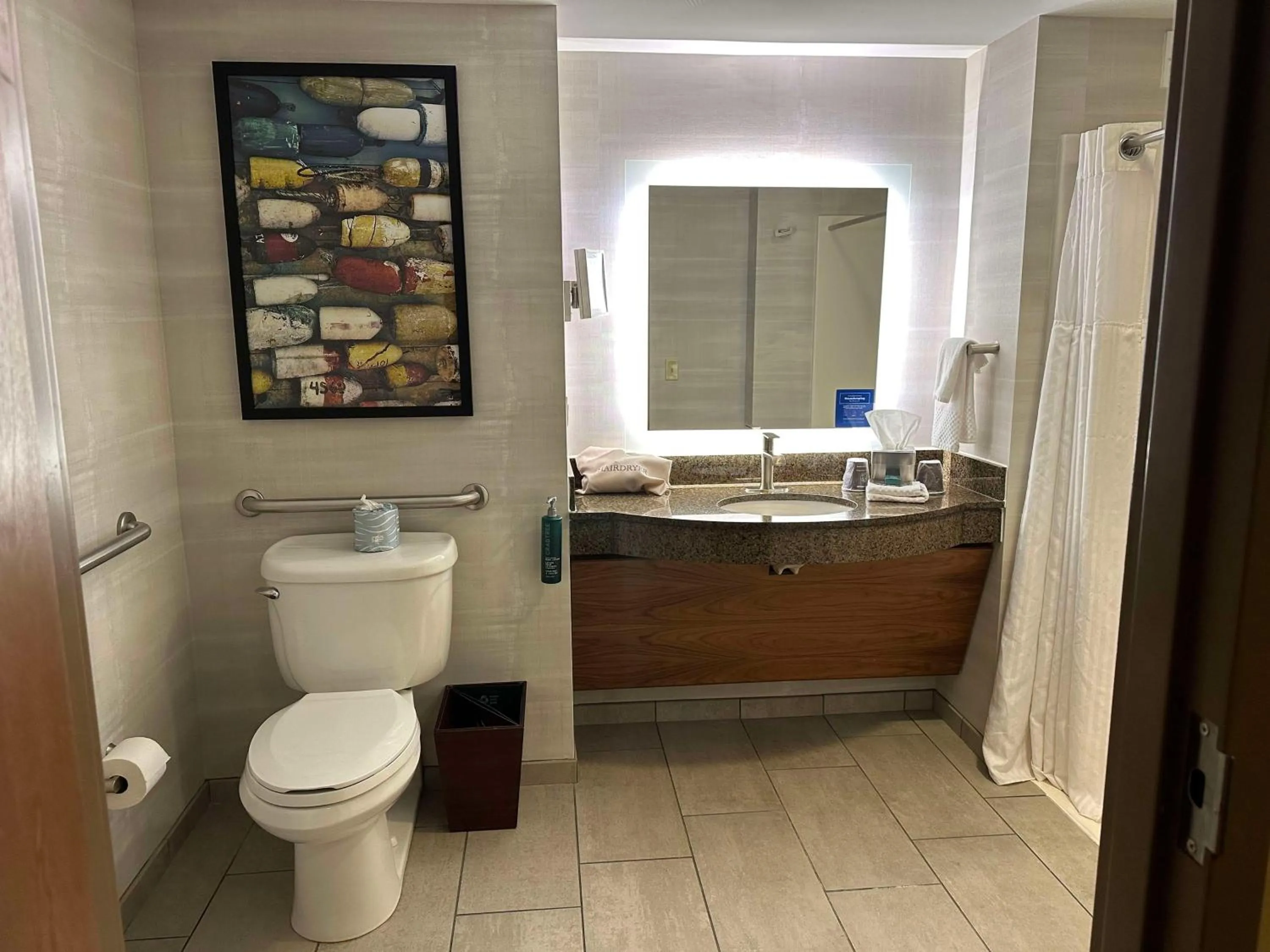 Bathroom in DoubleTree by Hilton Bay City - Riverfront
