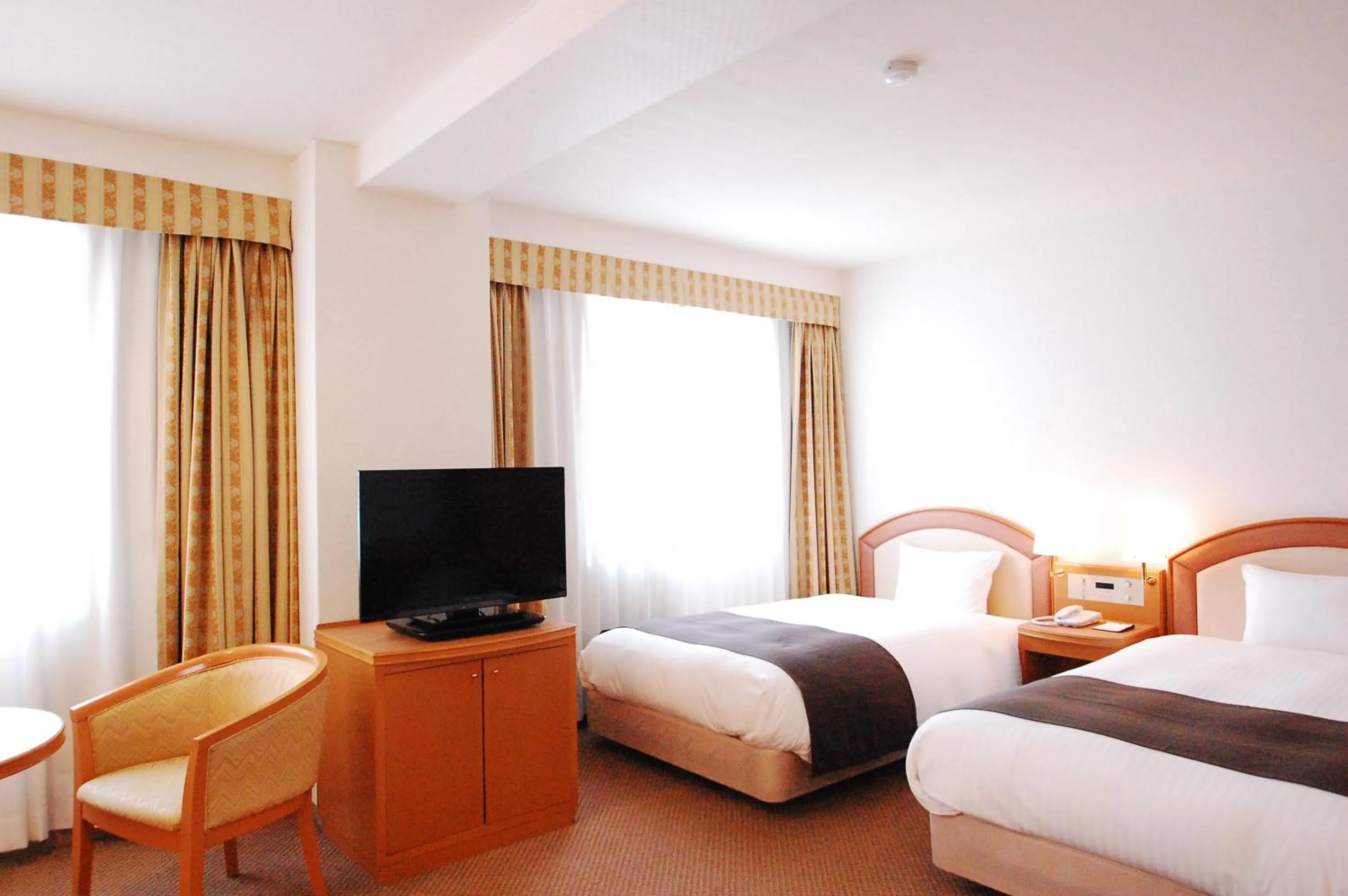 Photo of the whole room, Bed in Izumo Royal Hotel
