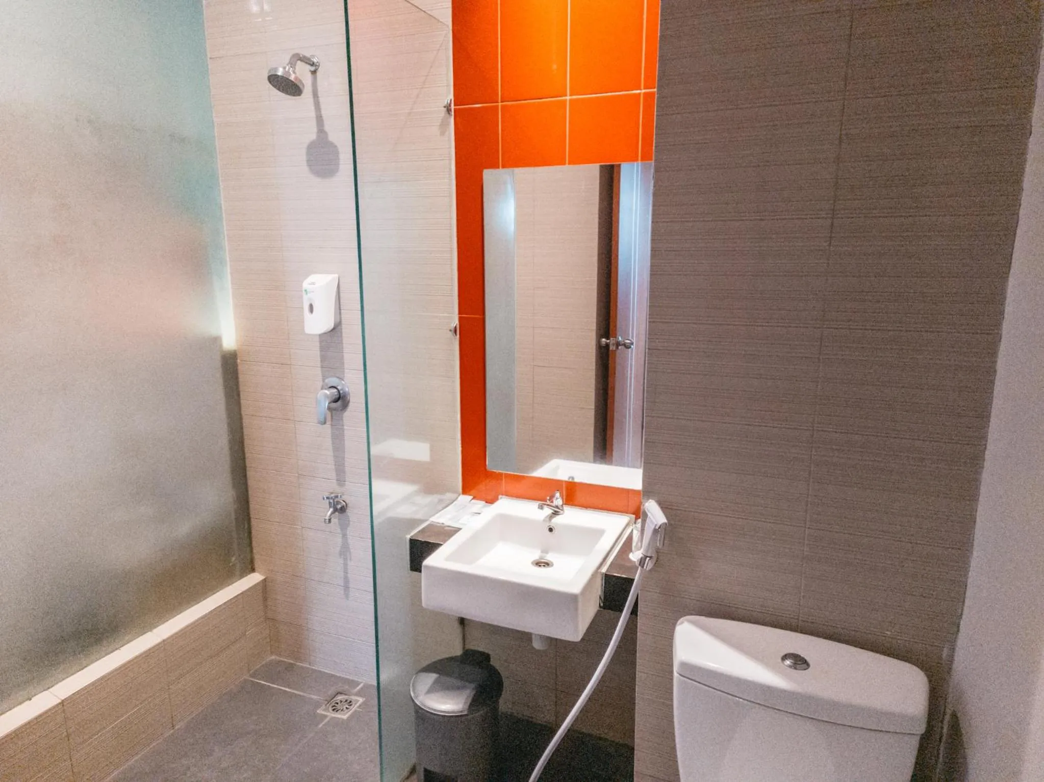 Bathroom in Meotel Purwokerto