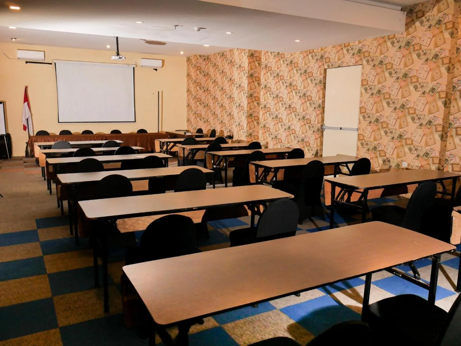 Meeting/conference room in Meotel Purwokerto