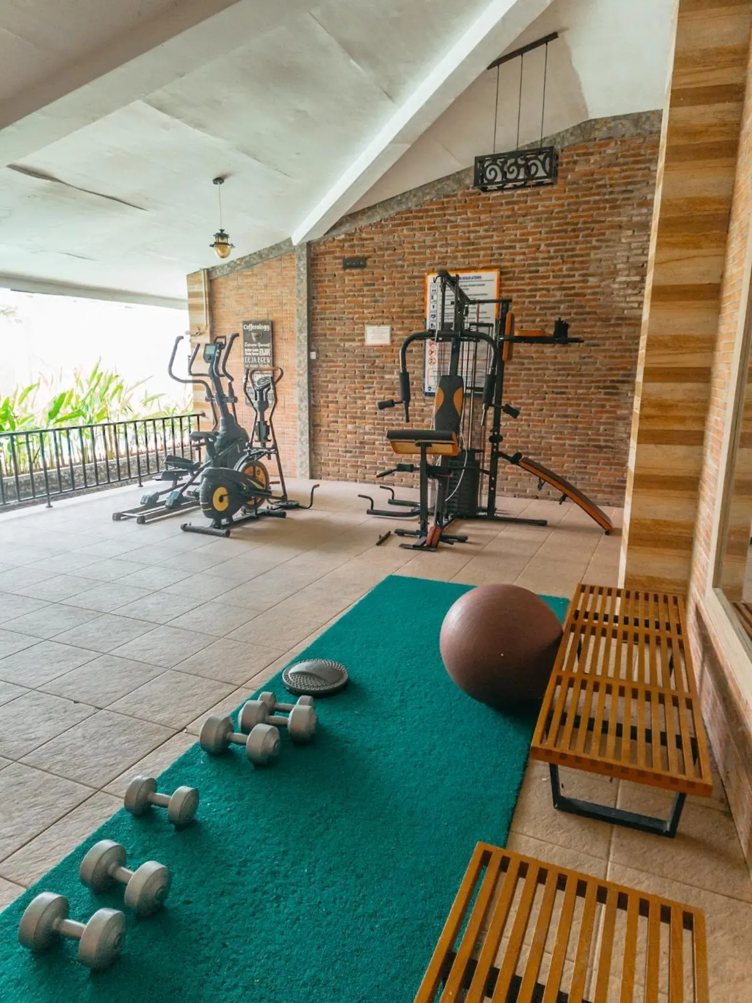 Fitness centre/facilities in Meotel Purwokerto Fitness centre/facilities in Meotel Purwokerto