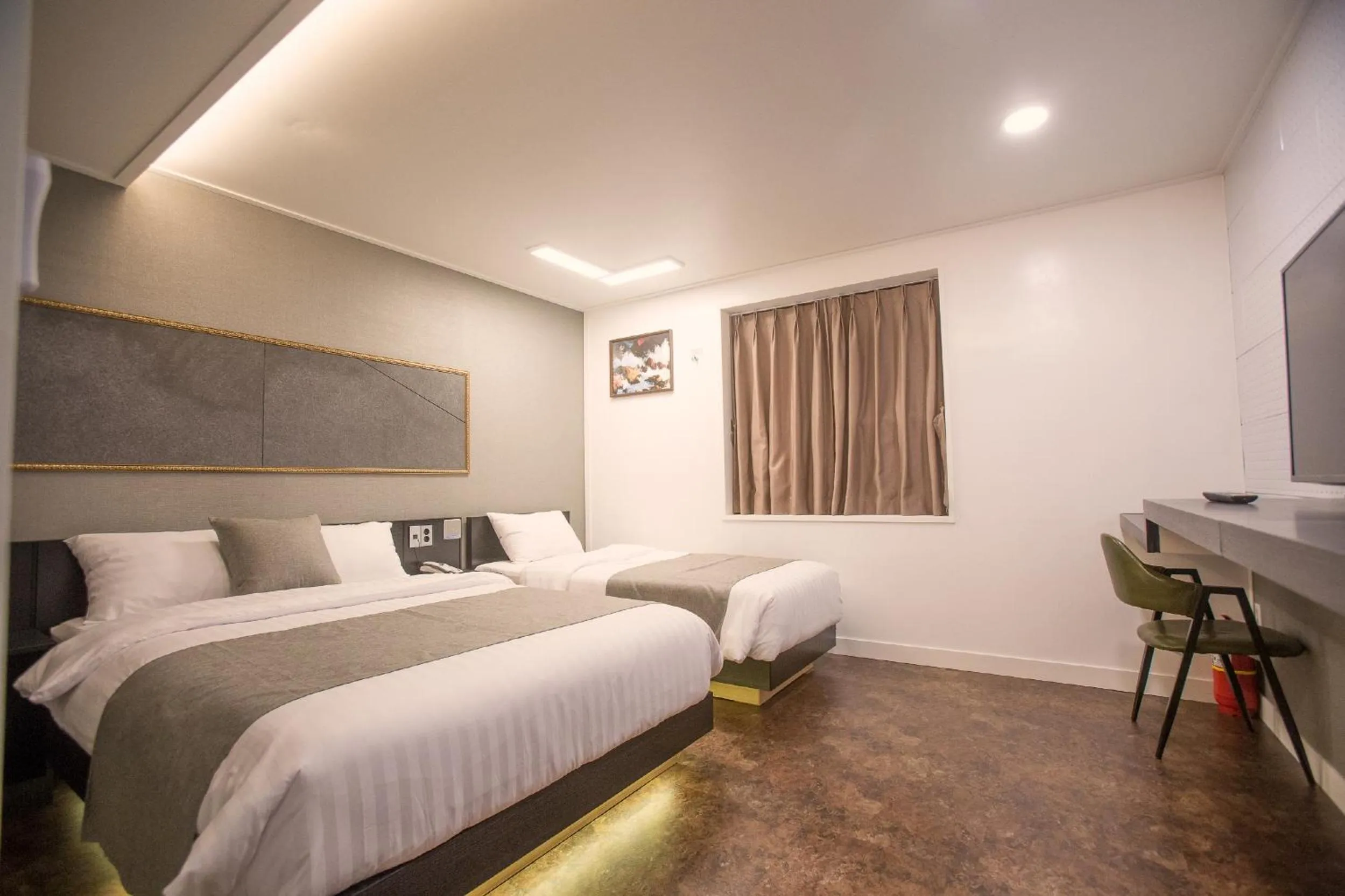 Photo of the whole room in Major Hotel 2