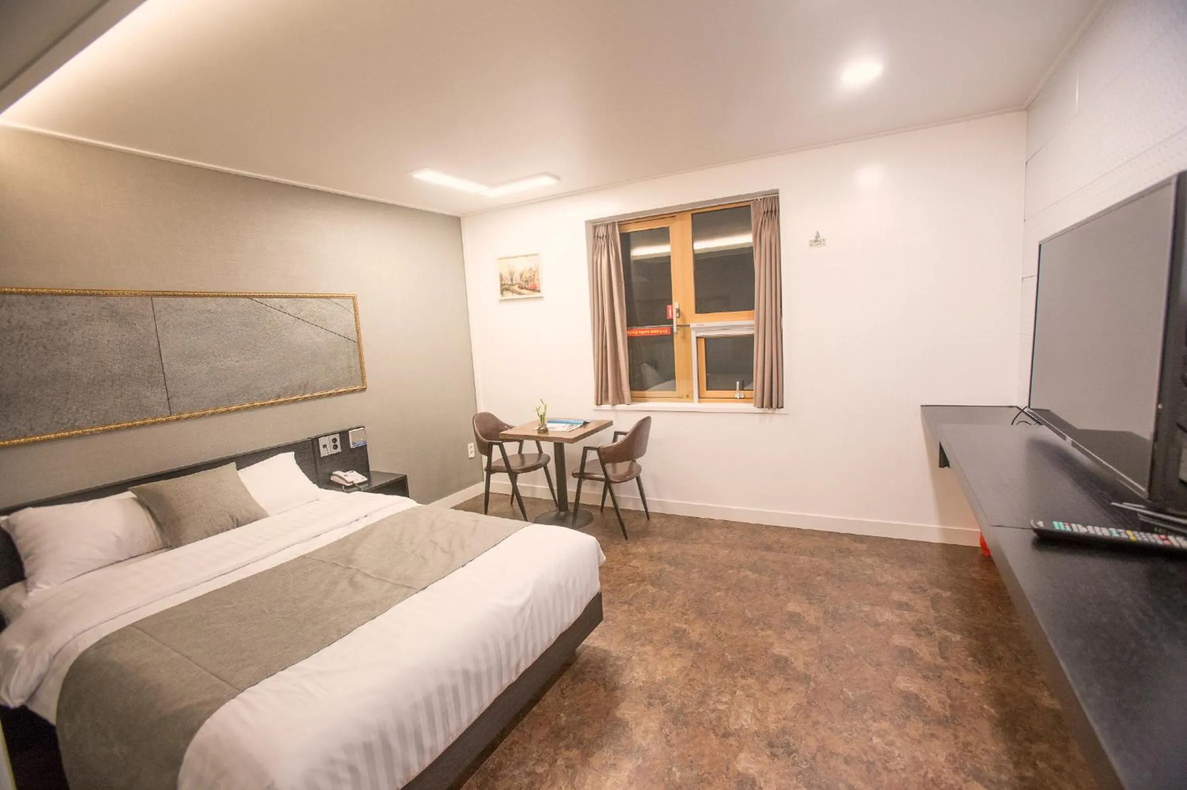 Photo of the whole room in Major Hotel 2