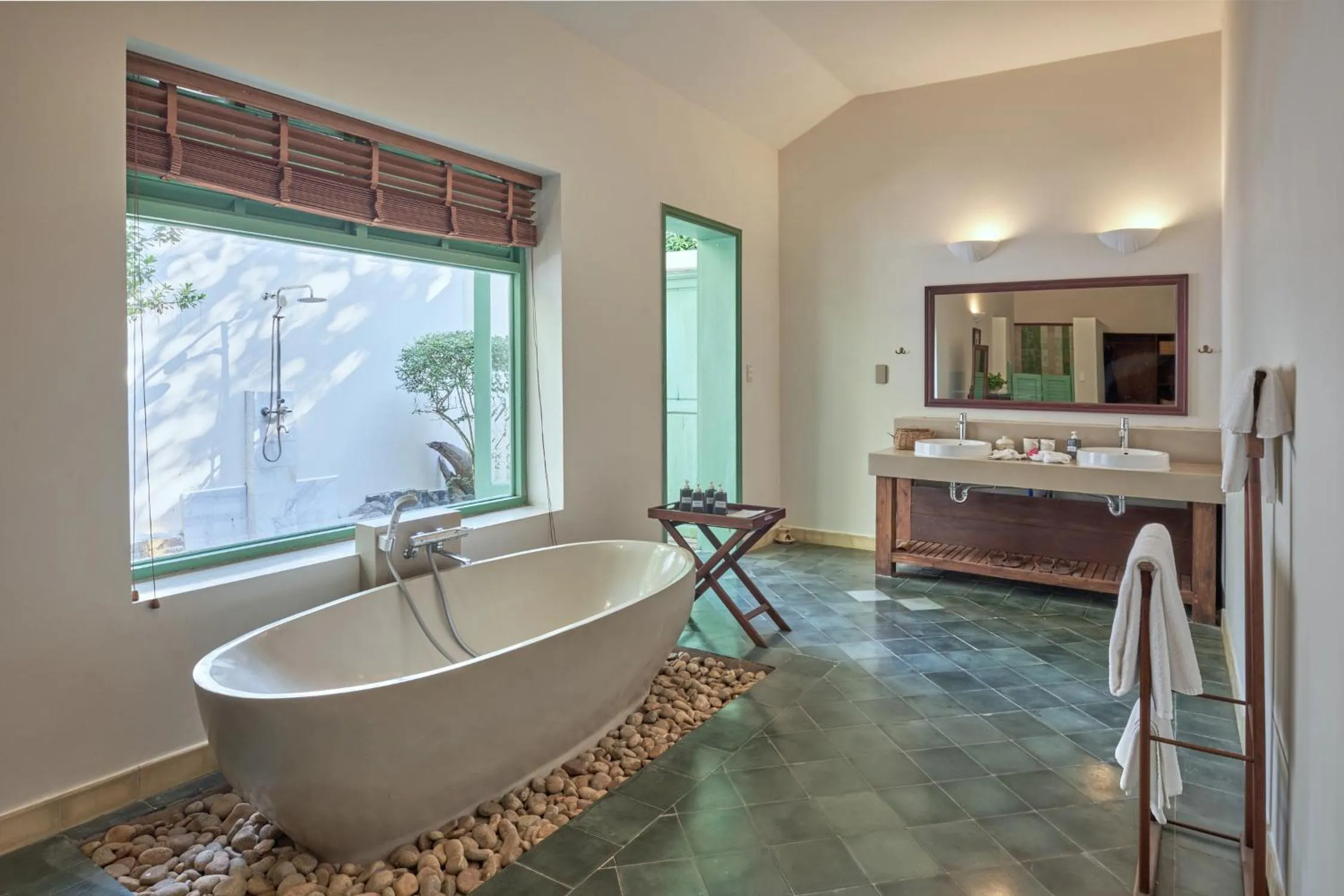 Poulo Condor Boutique Resort & Spa