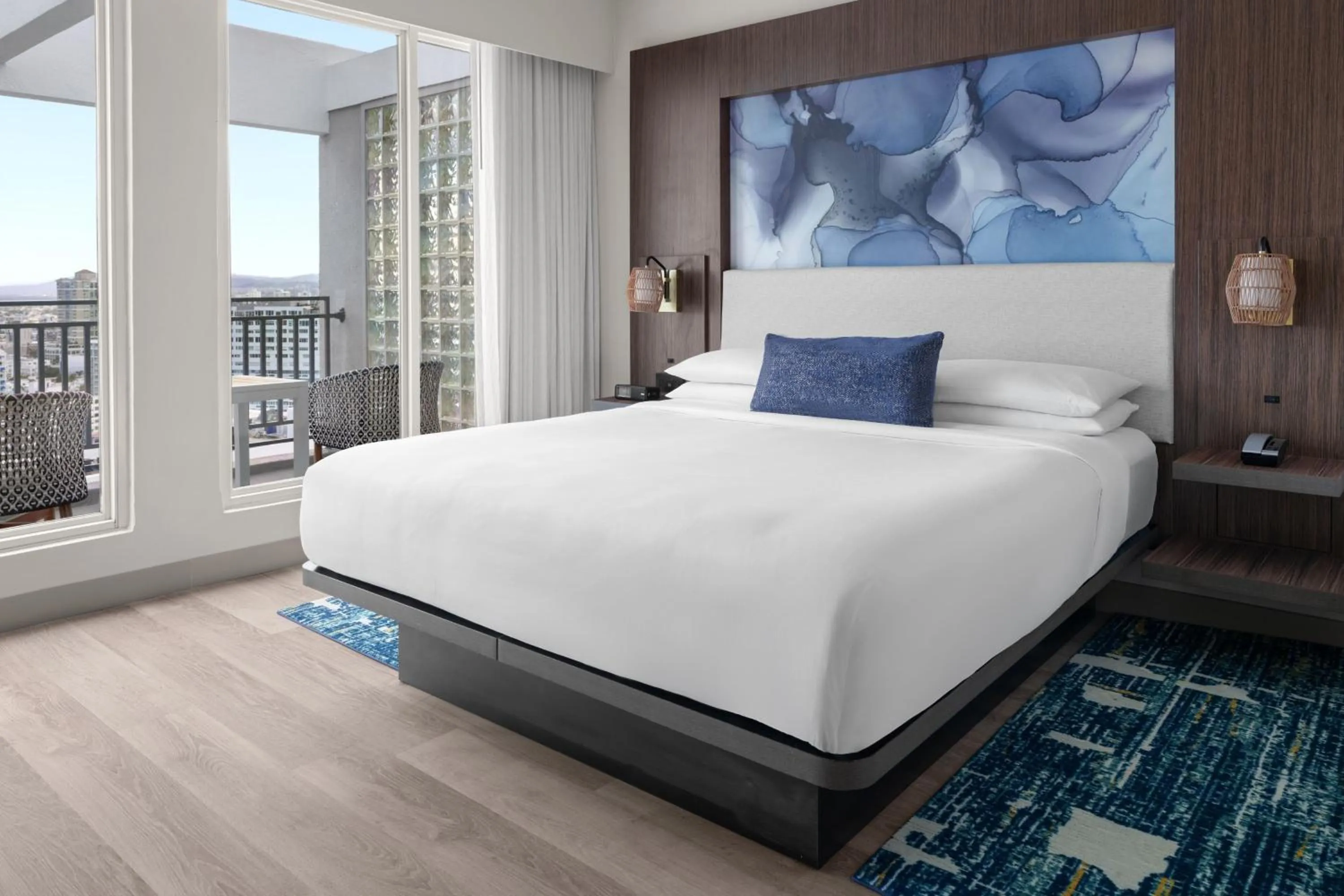 Bedroom, Bed in San Juan Marriott Resort and Stellaris Casino