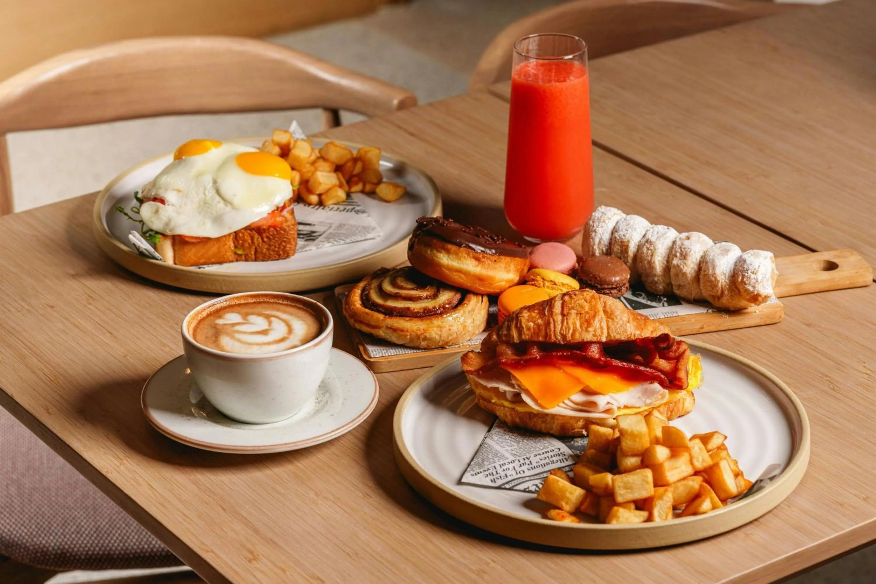 Restaurant/places to eat in San Juan Marriott Resort and Stellaris Casino