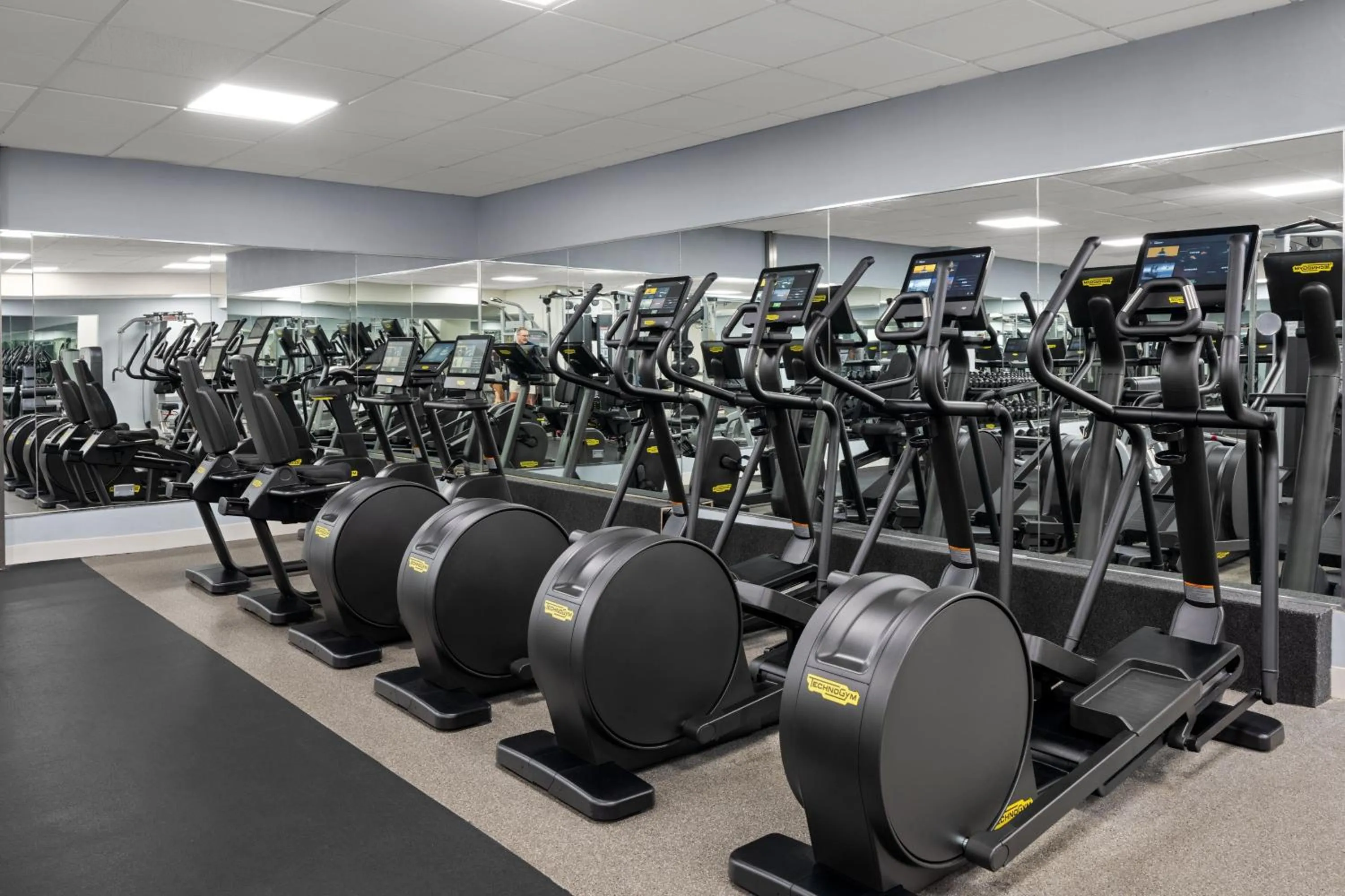 Fitness centre/facilities in San Juan Marriott Resort and Stellaris Casino