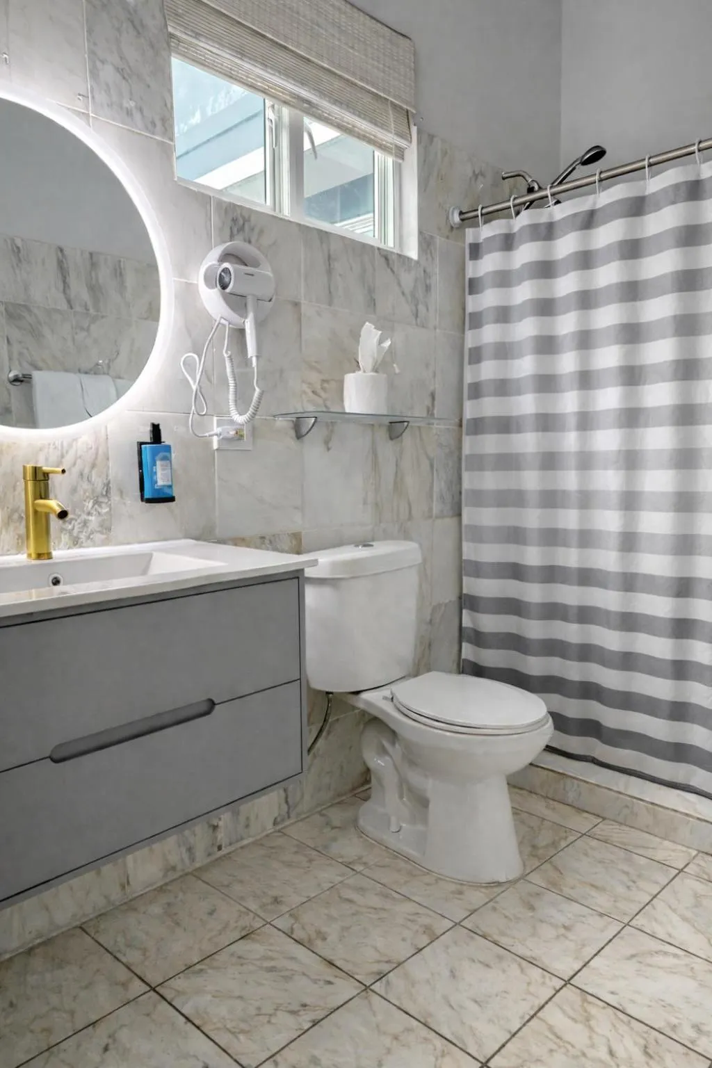 Shower in Coral Princess Hotel