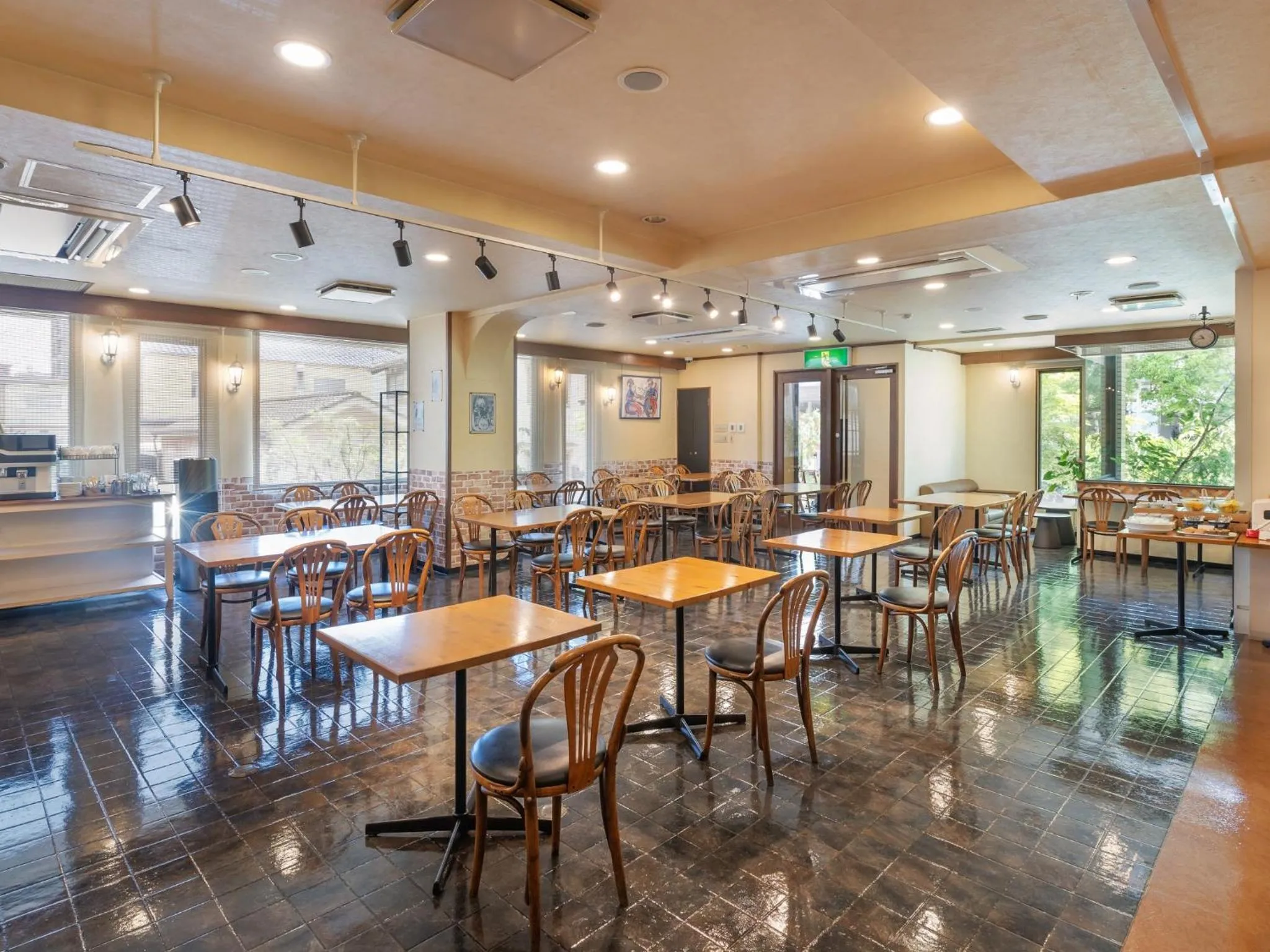 Restaurant/places to eat in Sunhotel Fukuyama