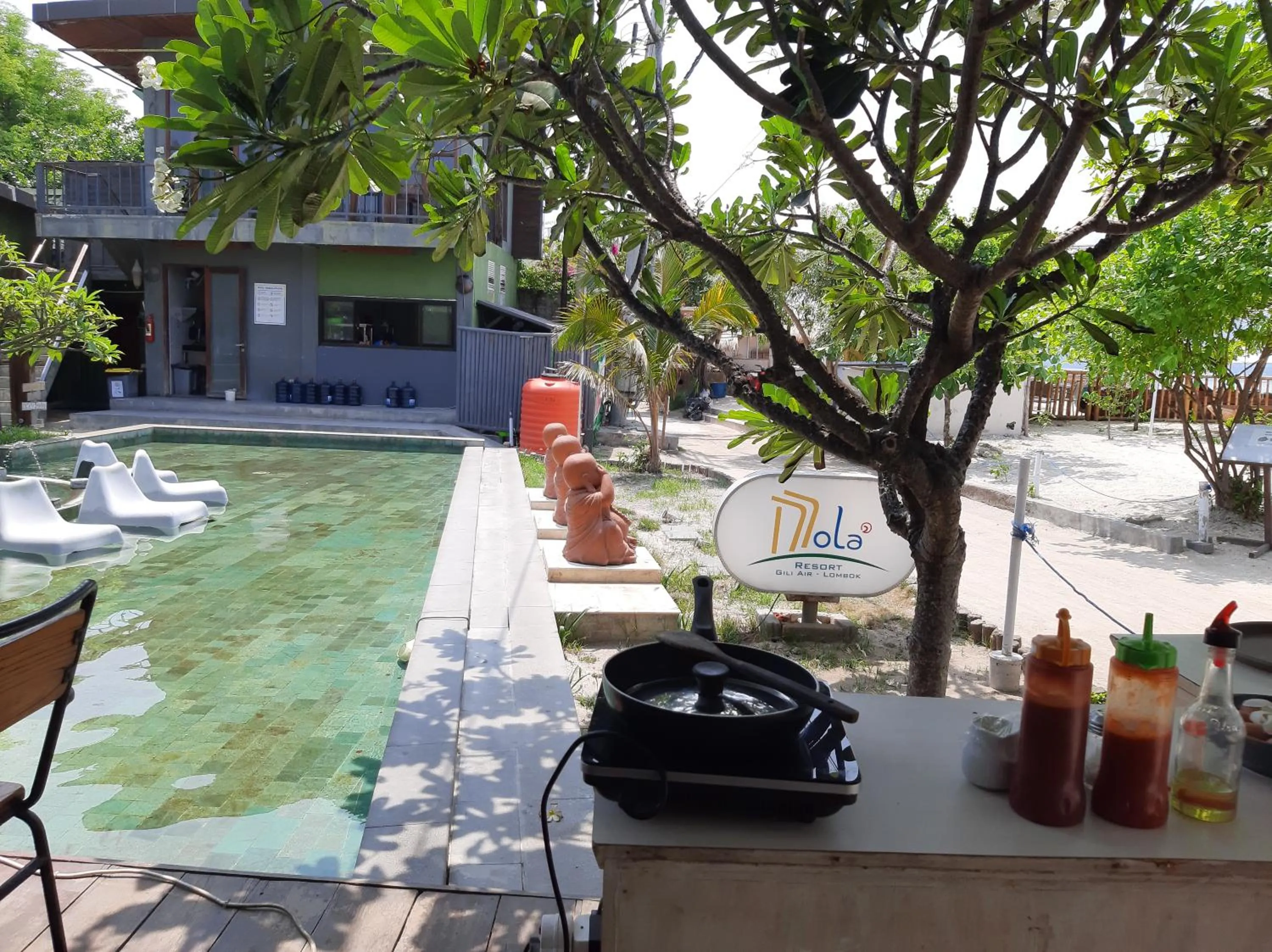 Restaurant/places to eat in Mola2 Resort Gili Air