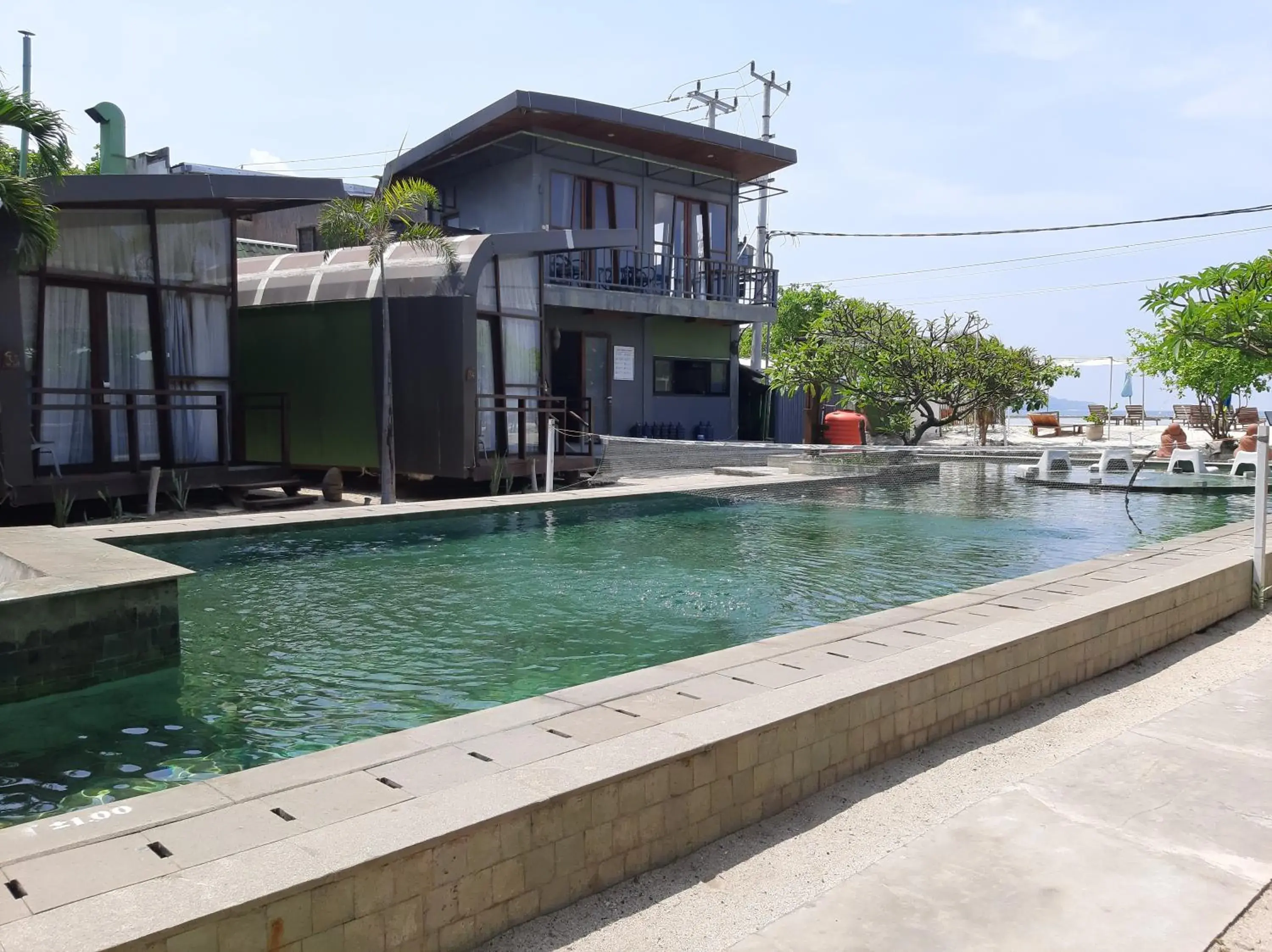 Swimming pool in Mola2 Resort Gili Air Swimming pool in Mola2 Resort Gili Air