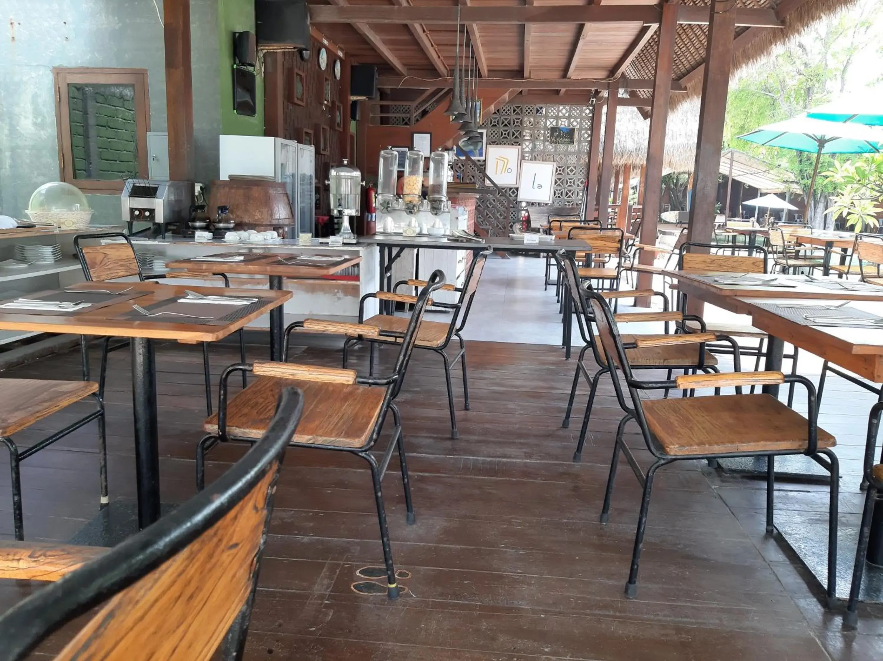 Restaurant/places to eat in Mola2 Resort Gili Air Restaurant/places to eat in Mola2 Resort Gili Air