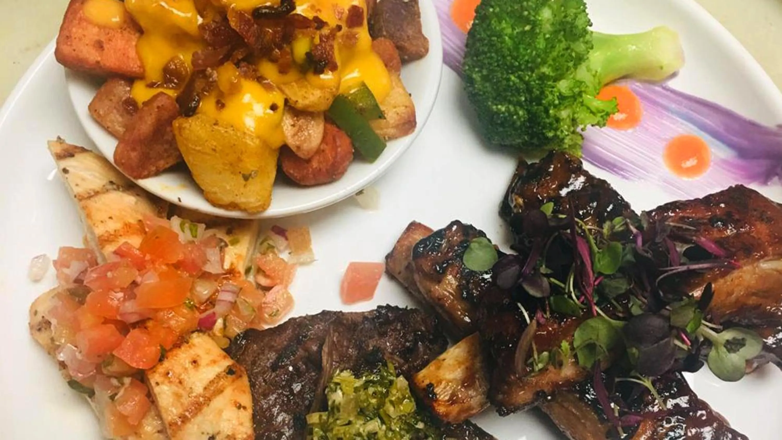 Restaurant/places to eat in Holiday Inn Mayaguez & Tropical Casino by IHG