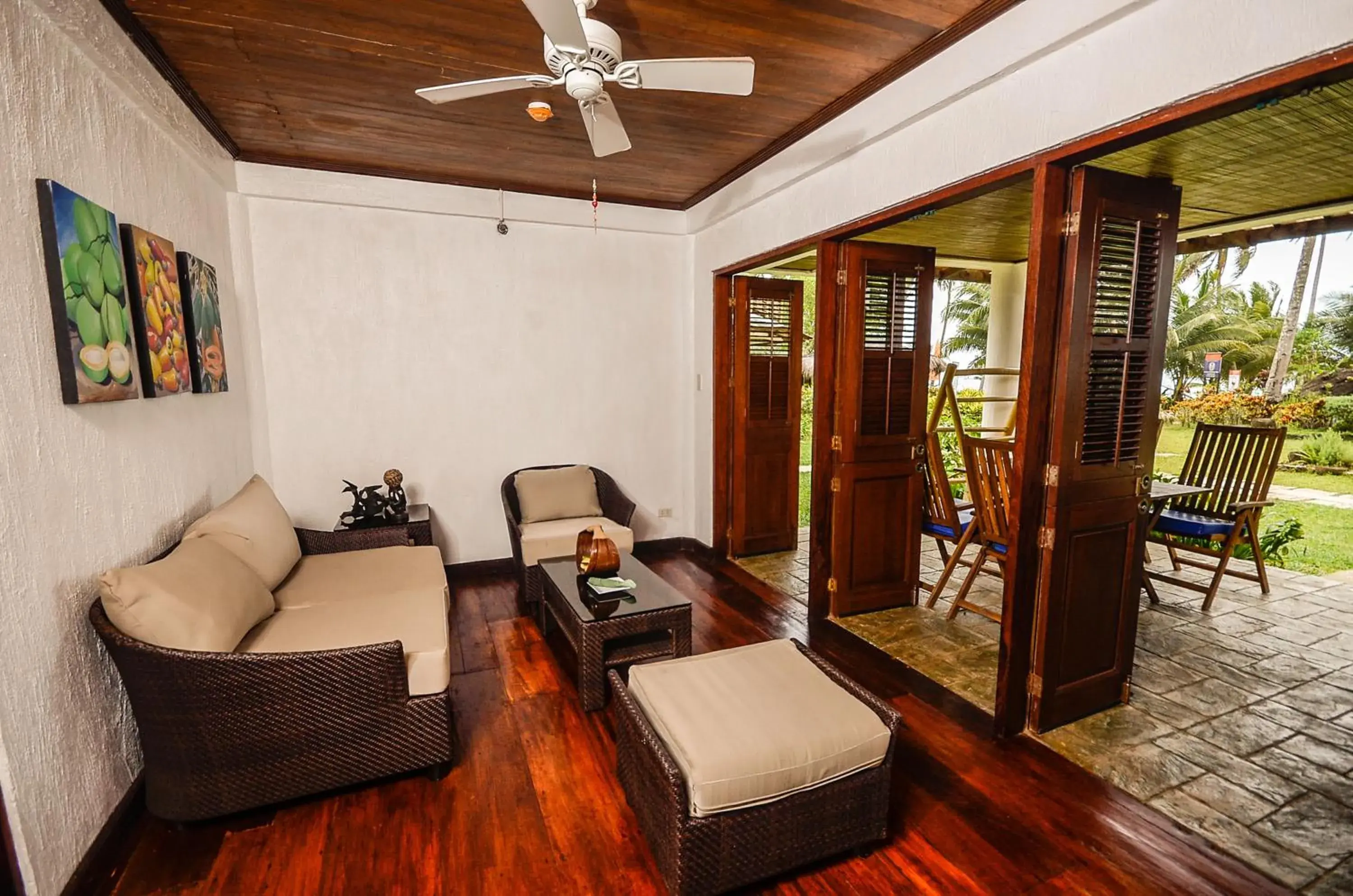 Living room in Daluyon Beach and Mountain Resort Living room in Daluyon Beach and Mountain Resort