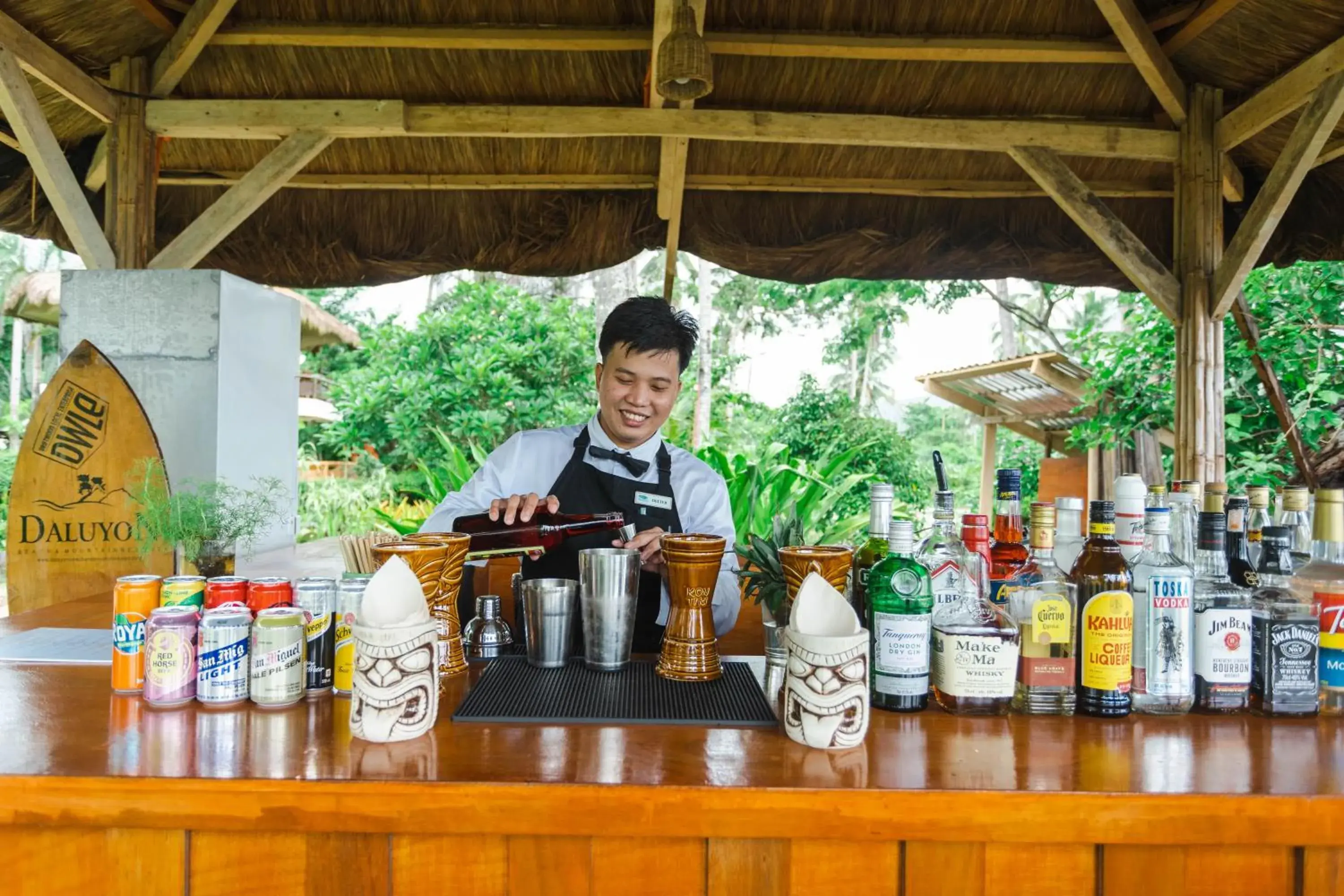 Lounge or bar in Daluyon Beach and Mountain Resort Lounge or bar in Daluyon Beach and Mountain Resort