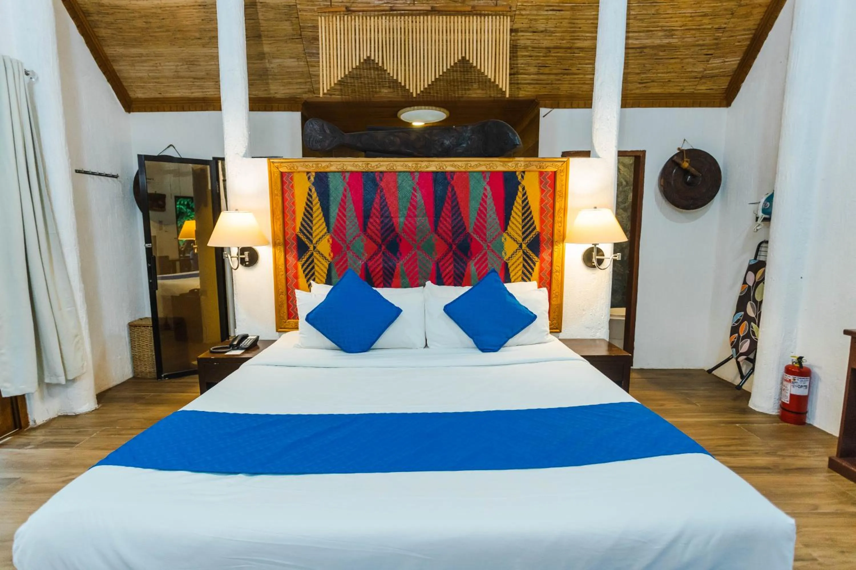 Bed in Daluyon Beach and Mountain Resort
