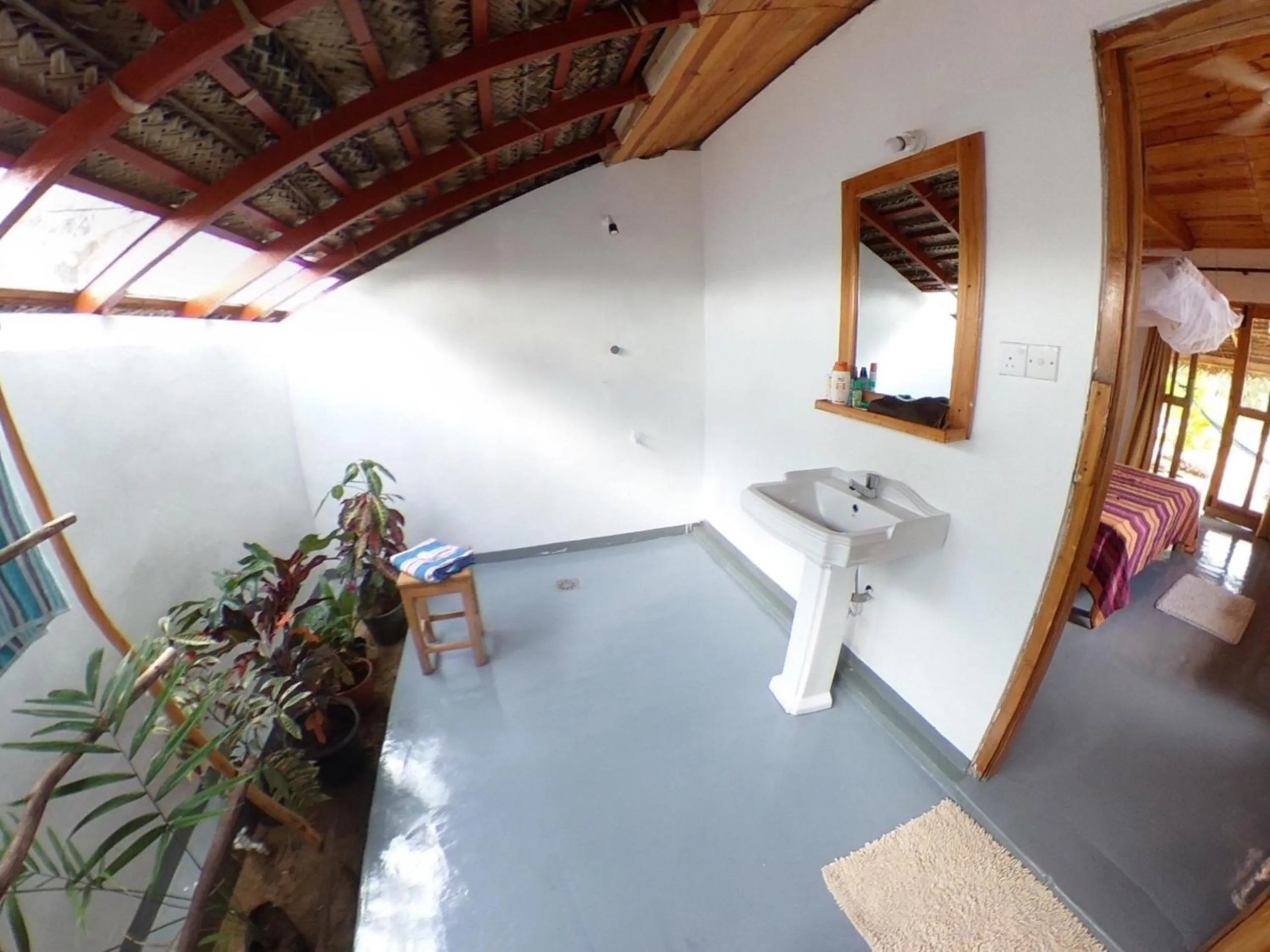 Shower in Kadjan villa