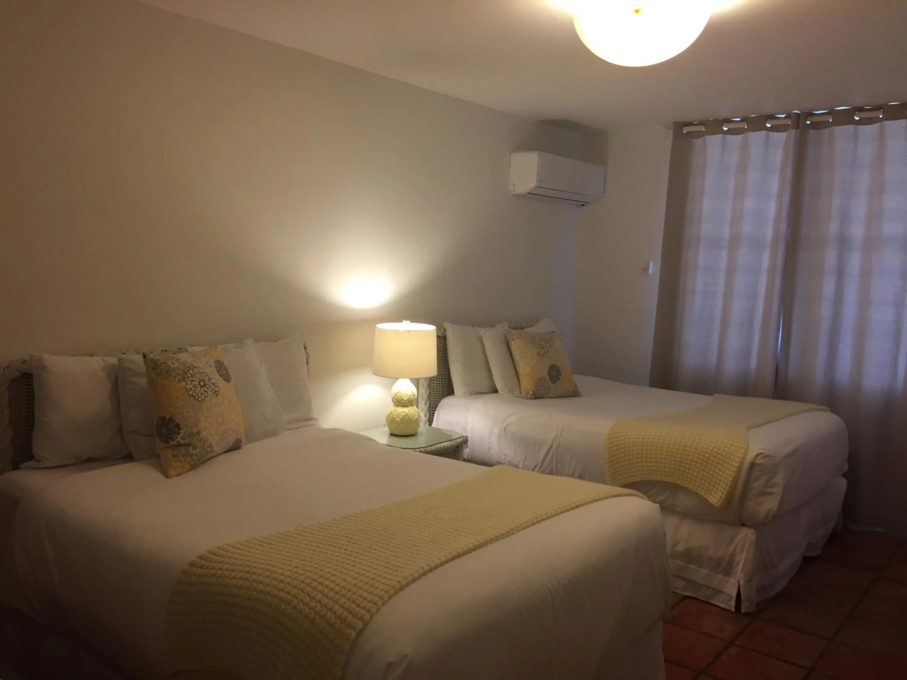 Bedroom, Bed in Hosteria del Mar