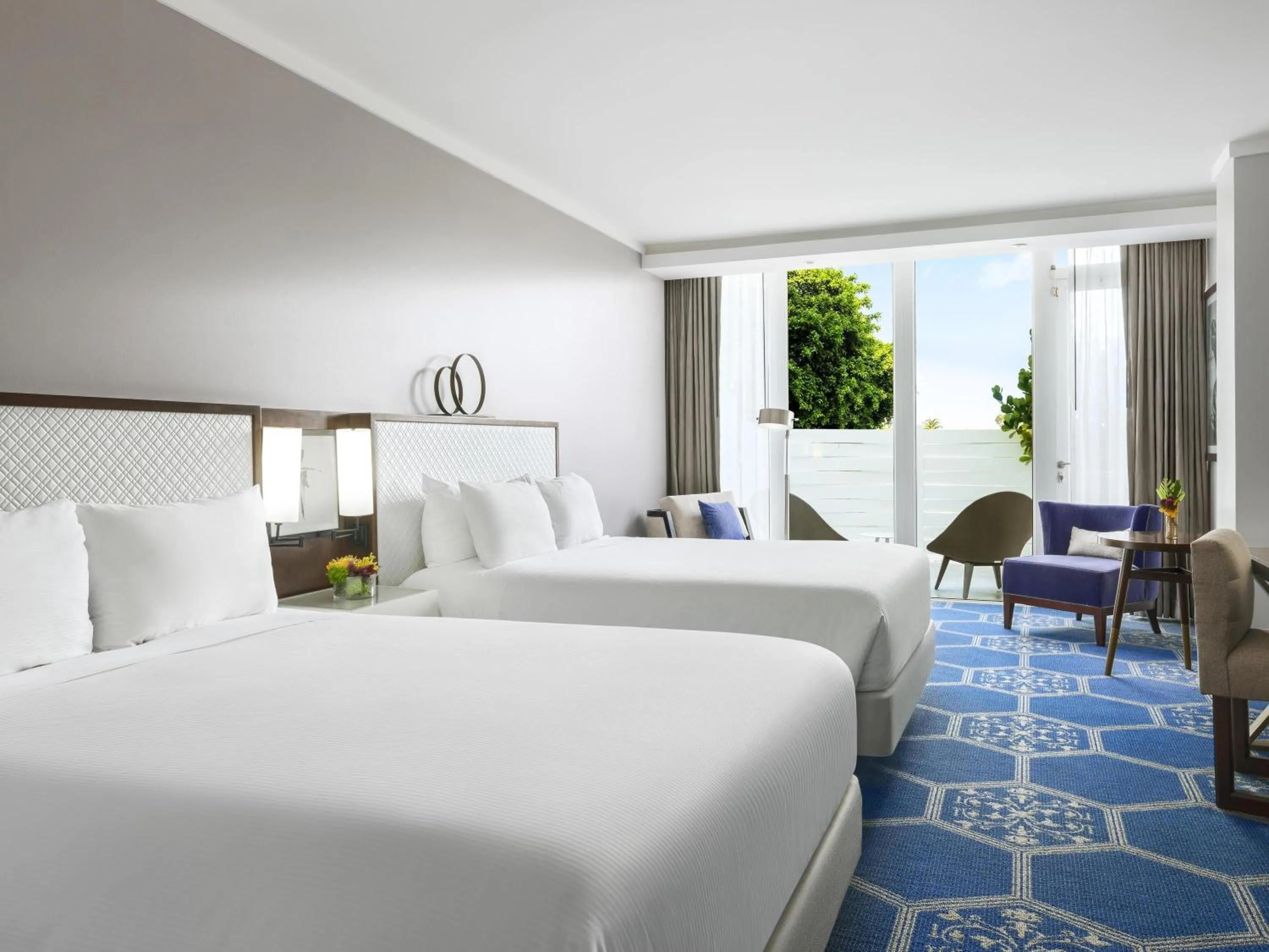 Bedroom, Bed in Fairmont El San Juan Hotel