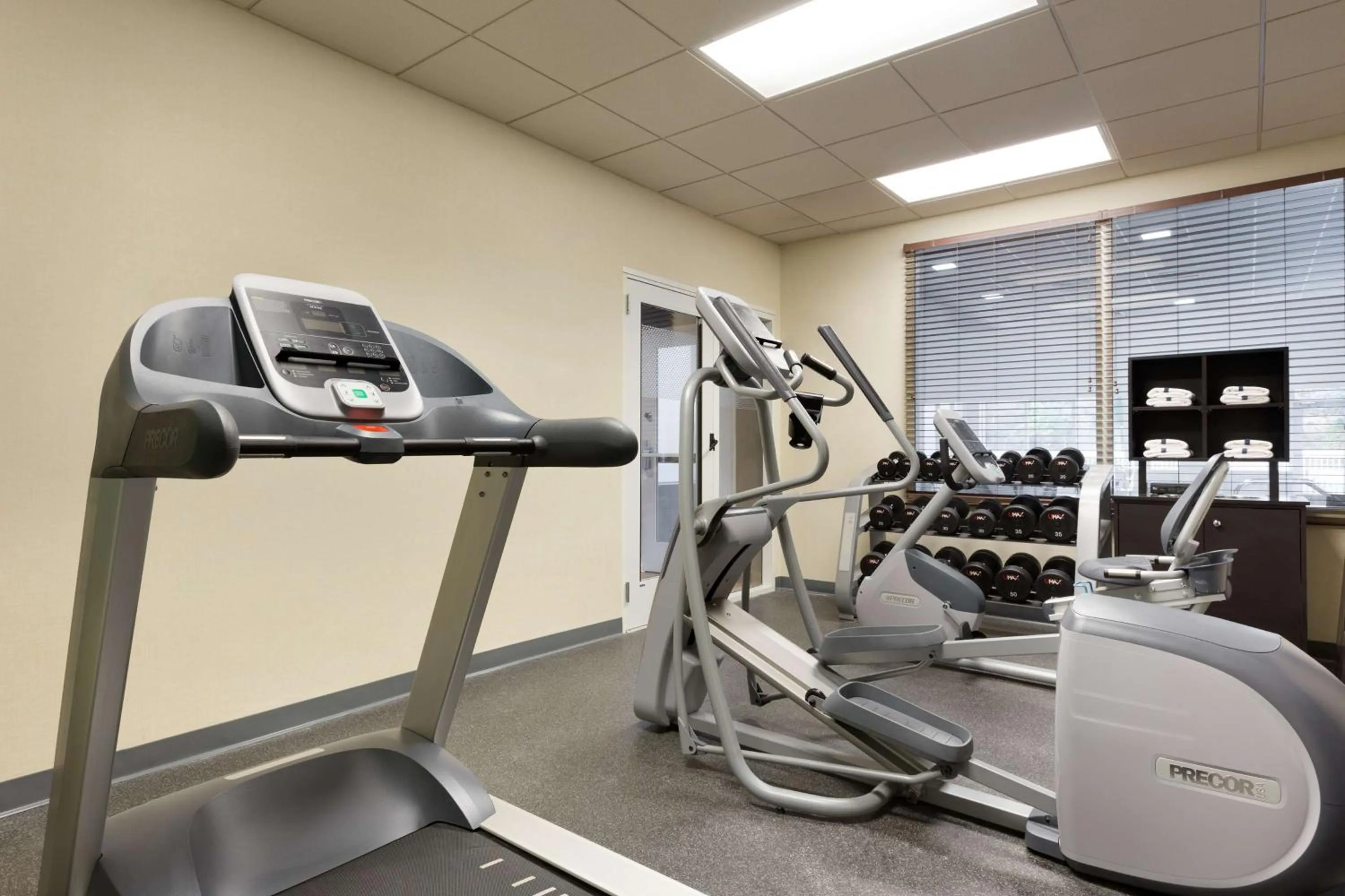Fitness centre/facilities in Hampton Inn Denville-Rockaway-Parsippany