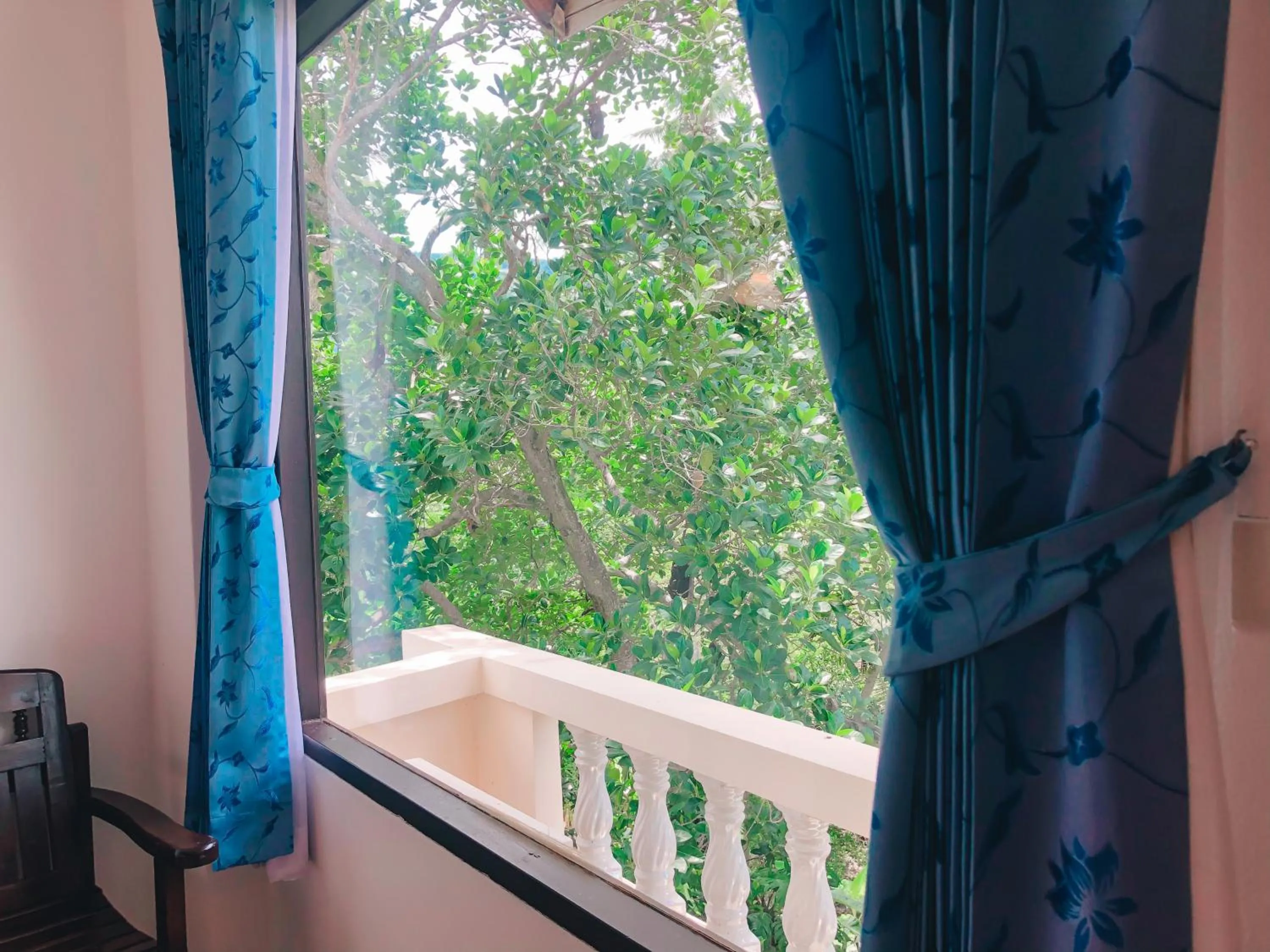 Balcony/Terrace in Aumpai Luxury