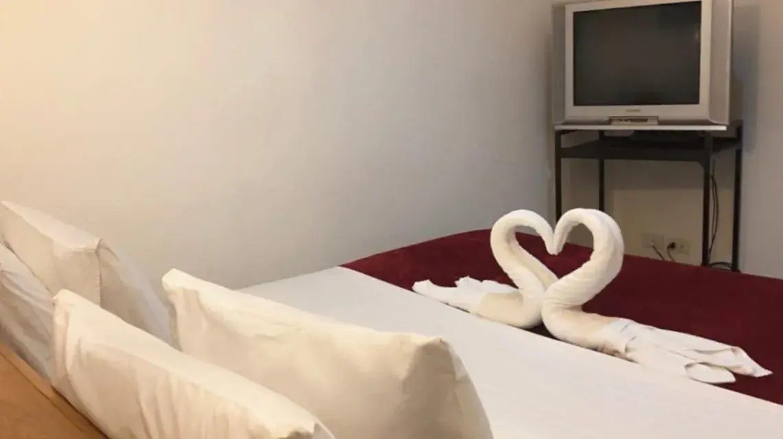 Bed in Aumpai Luxury Bed in Aumpai Luxury