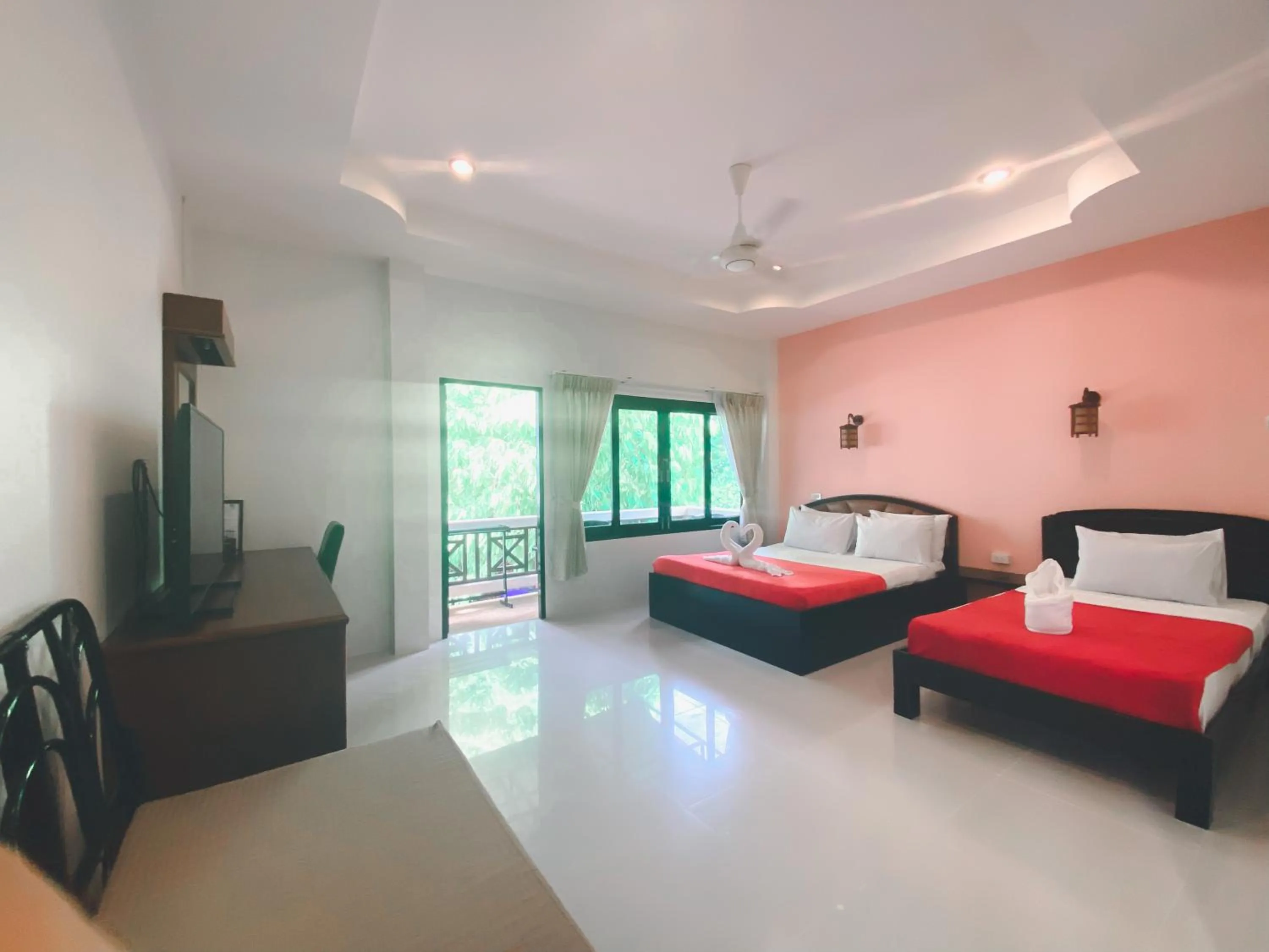 bunk bed, Bed in Aumpai Luxury