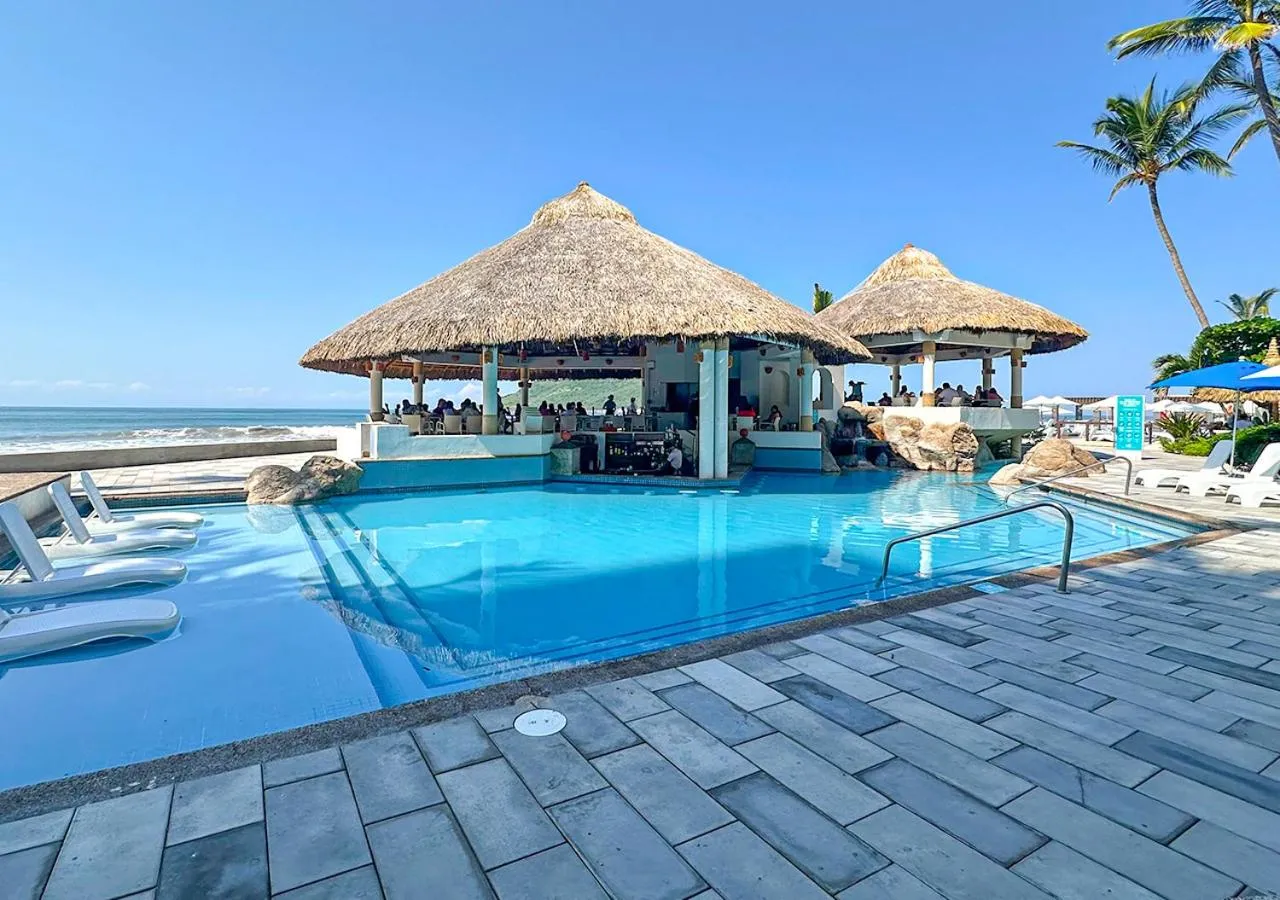 Swimming pool in The Palms Resort of Mazatlan