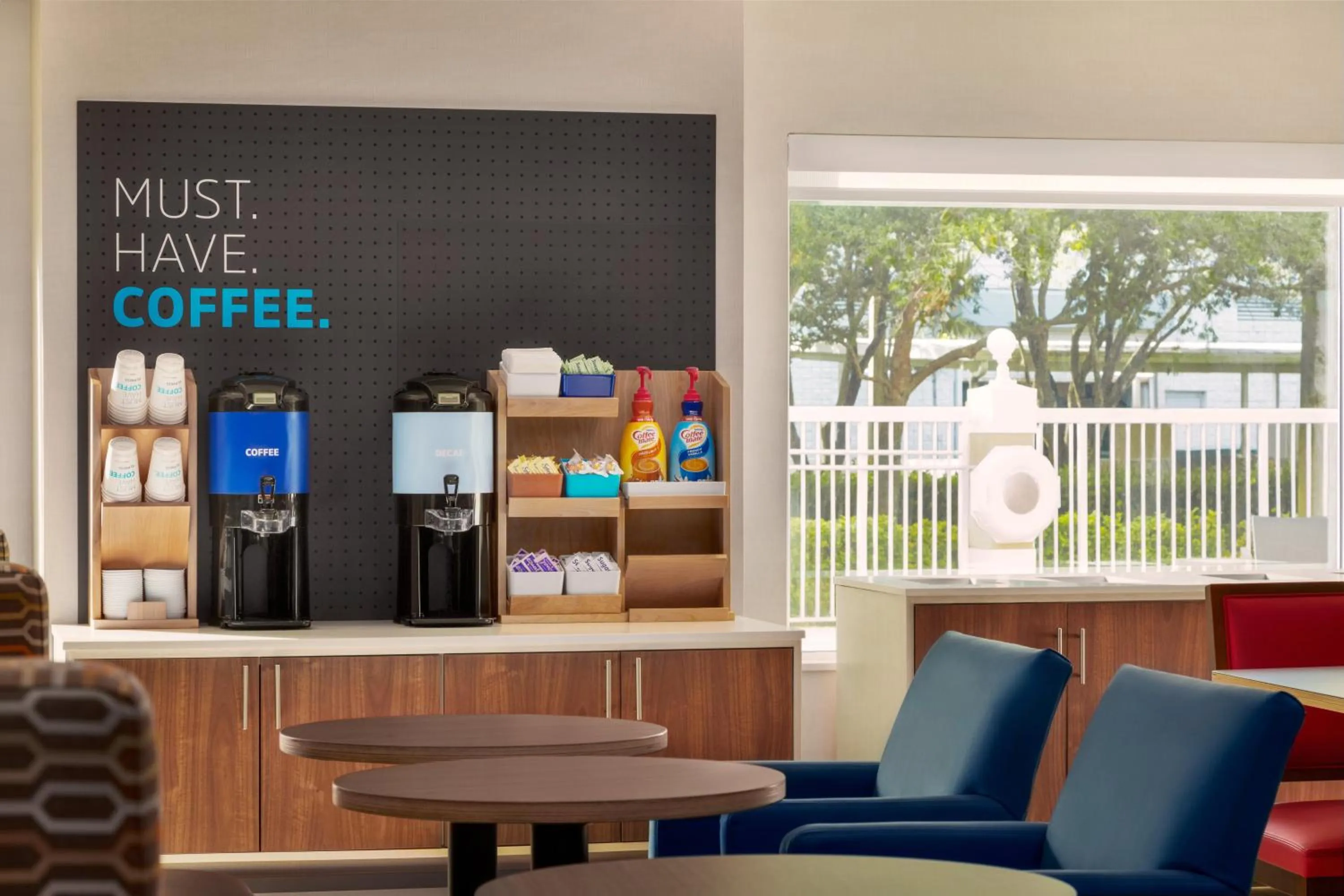 Breakfast in Holiday Inn Express & Suites Pembroke Pines-Sheridan St by IHG