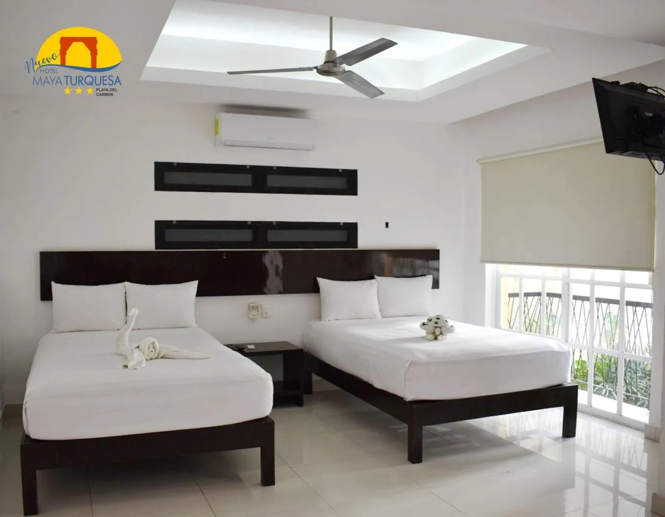 Bed in Hotel Maya Turquesa