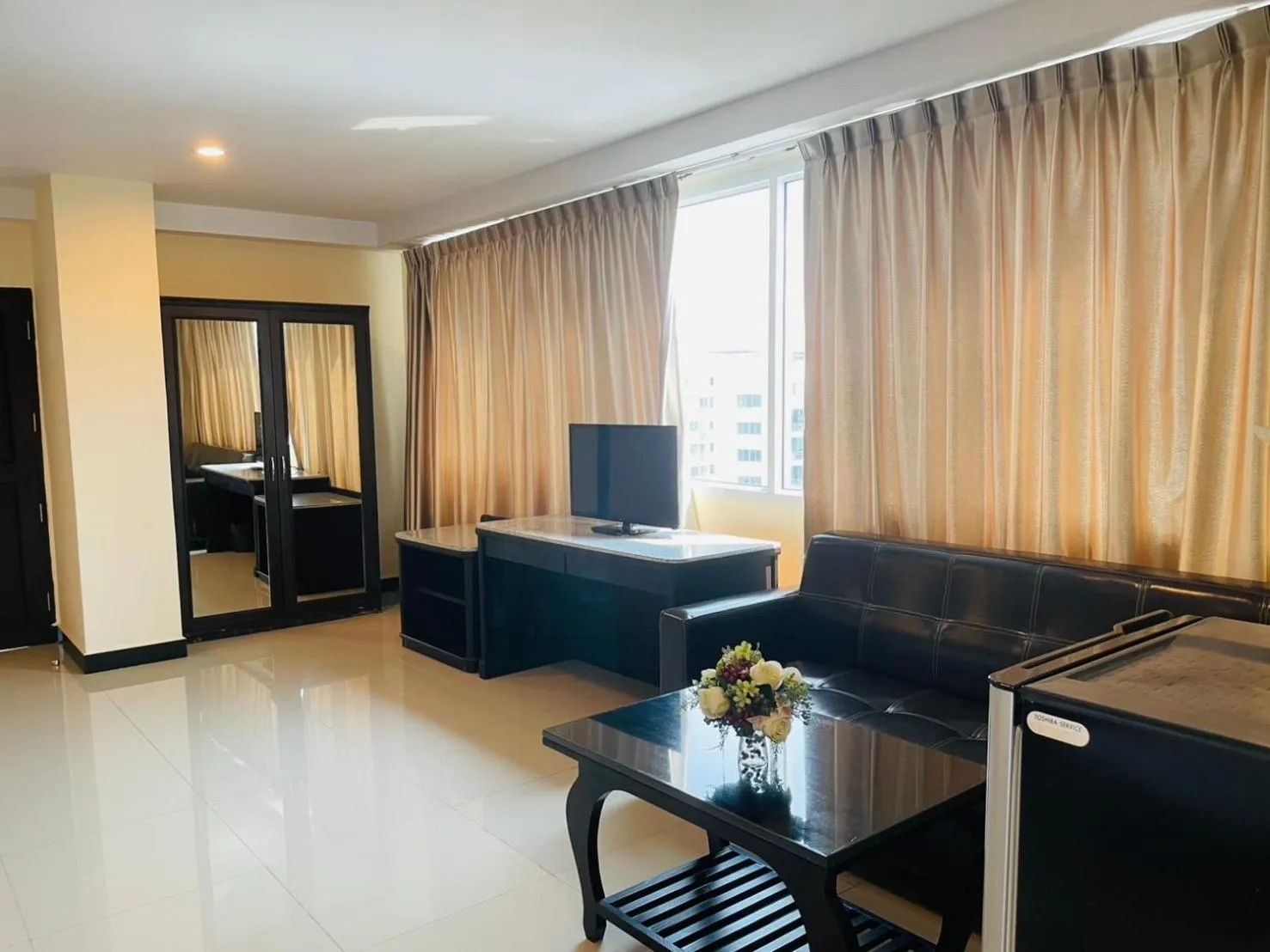 Area and facilities in The Grand Day Night