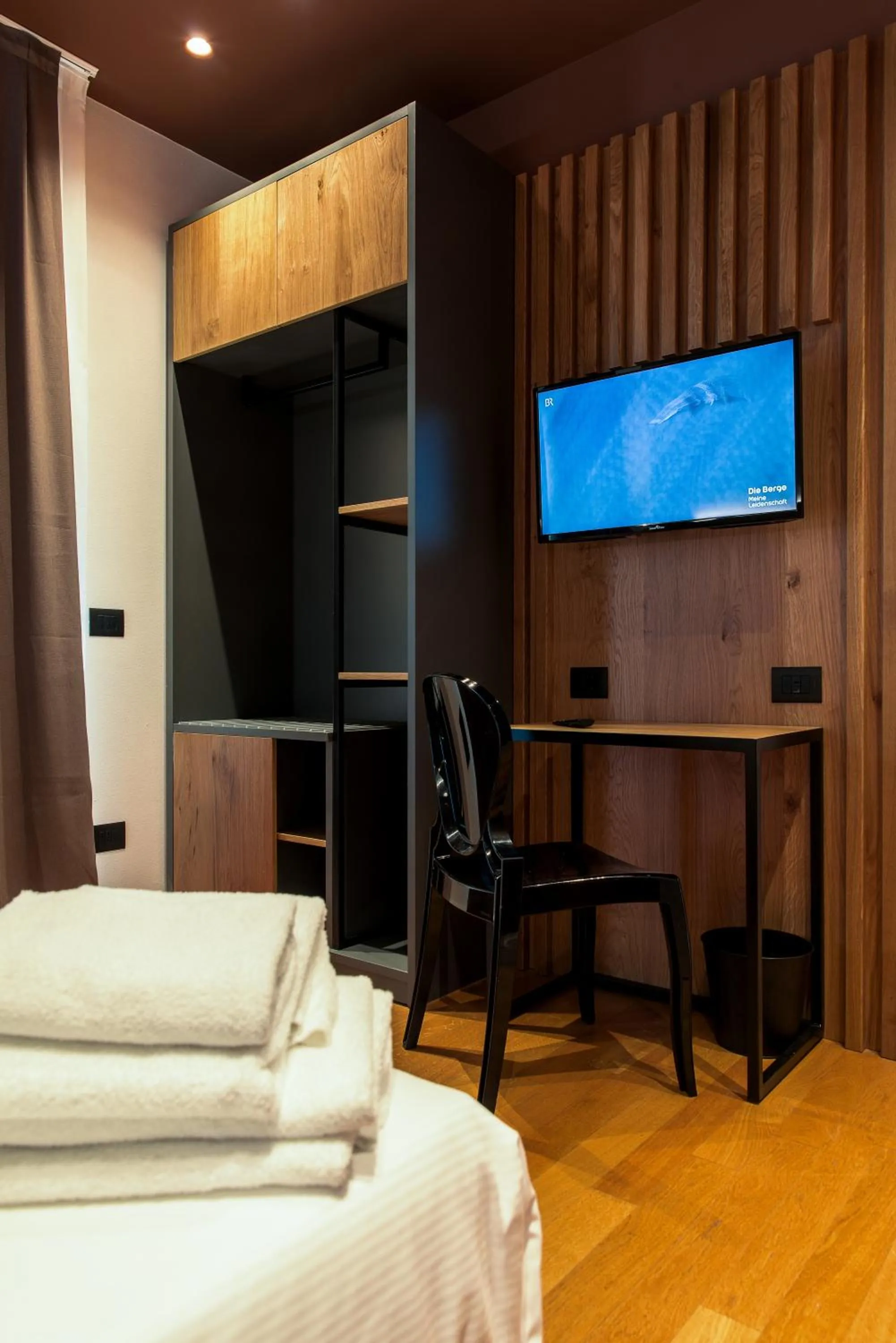 Bed in Hotel Arya by Mauro