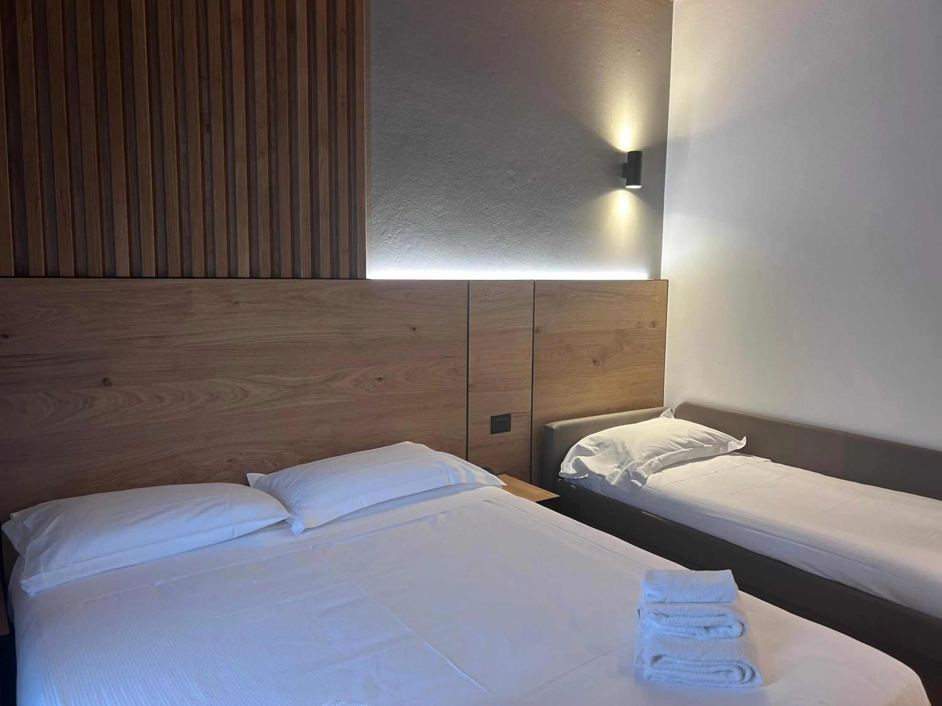 Bed in Hotel Arya by Mauro