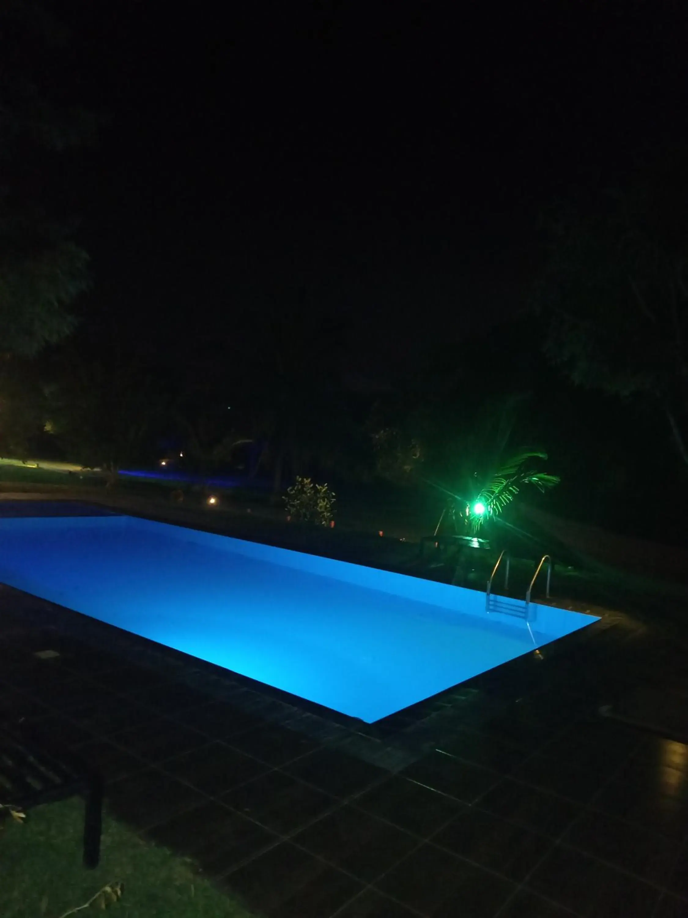 Deluxe Triple Room in Yala Peace Cottages Deluxe Triple Room in Yala Peace Cottages