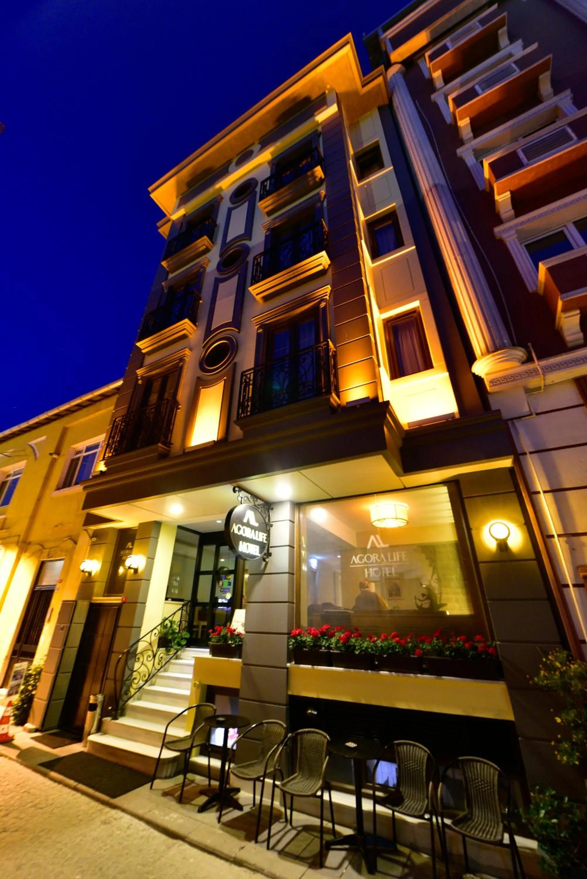 Property building in Agora Life Hotel - Special Class