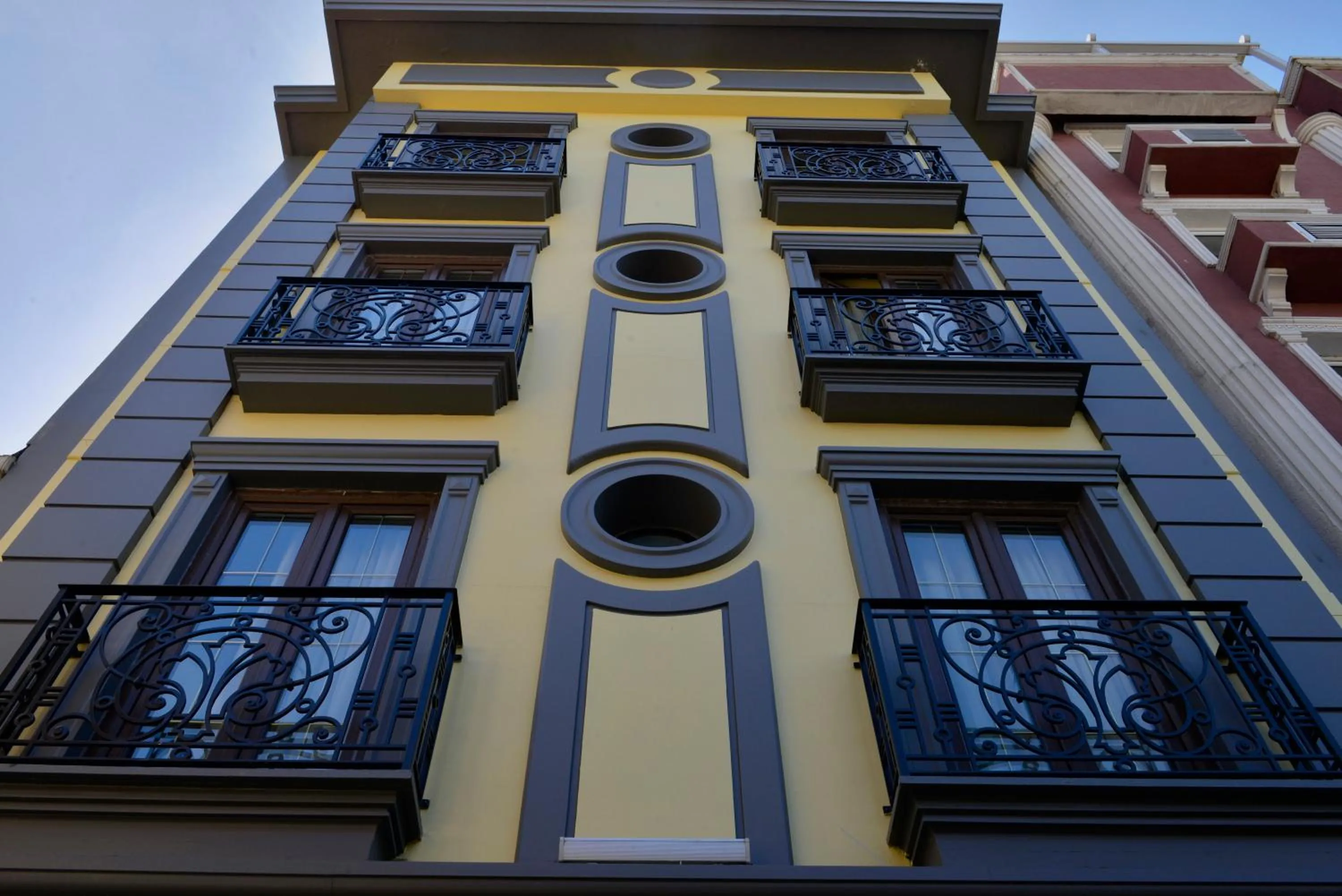 Property building in Agora Life Hotel - Special Class