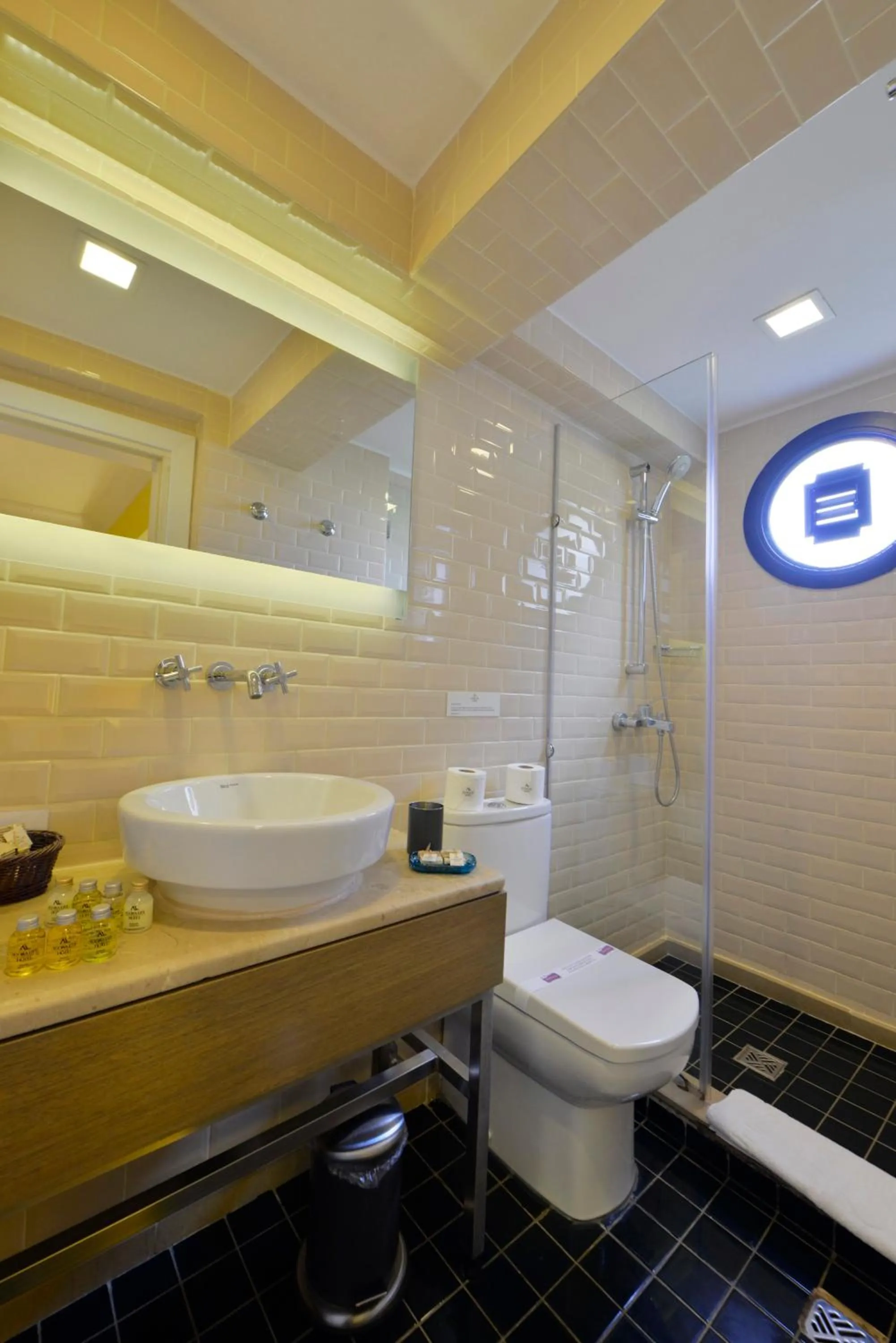 Shower in Agora Life Hotel - Special Class