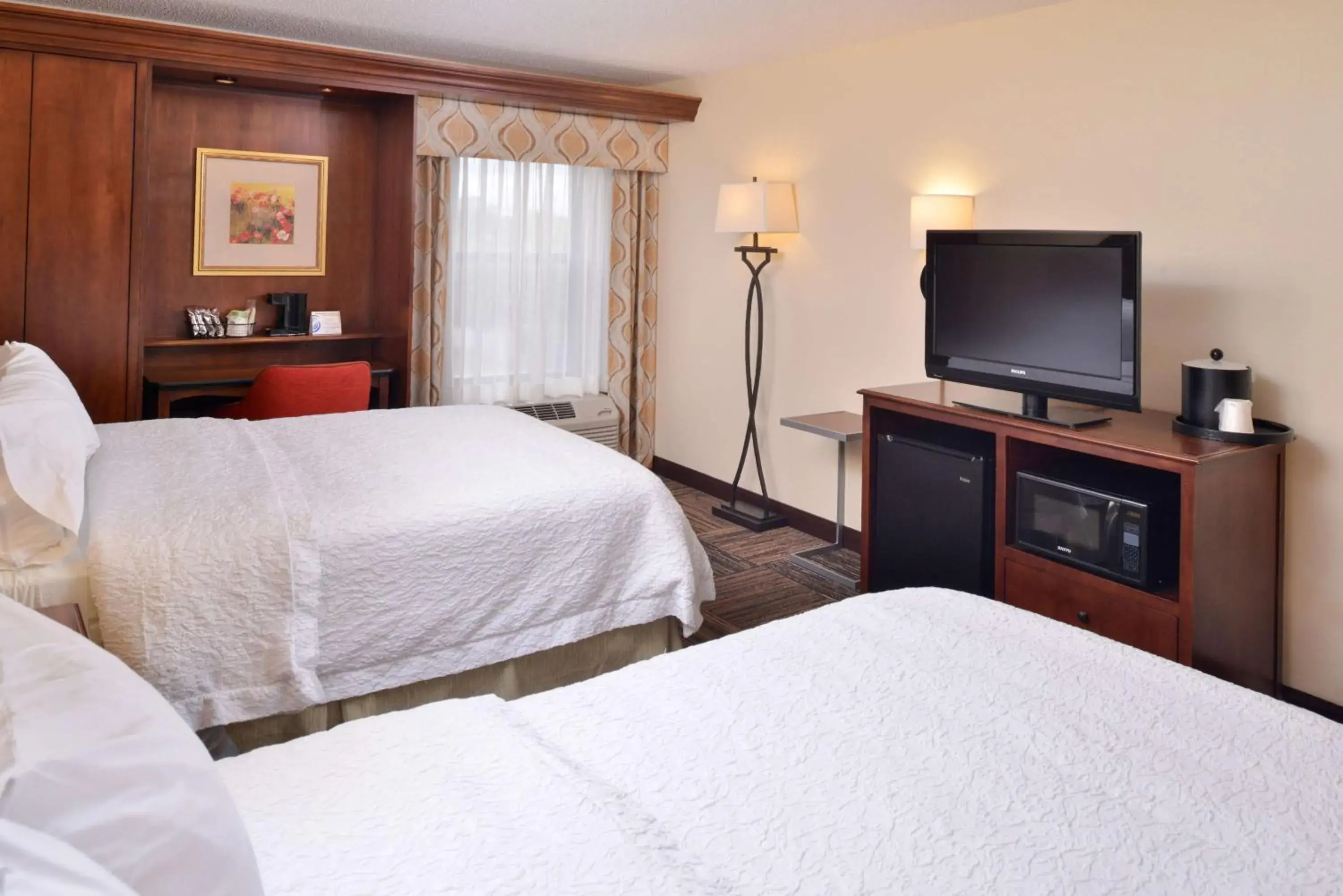 Bedroom, Bed in Hampton Inn Elkhart Bedroom, Bed in Hampton Inn Elkhart