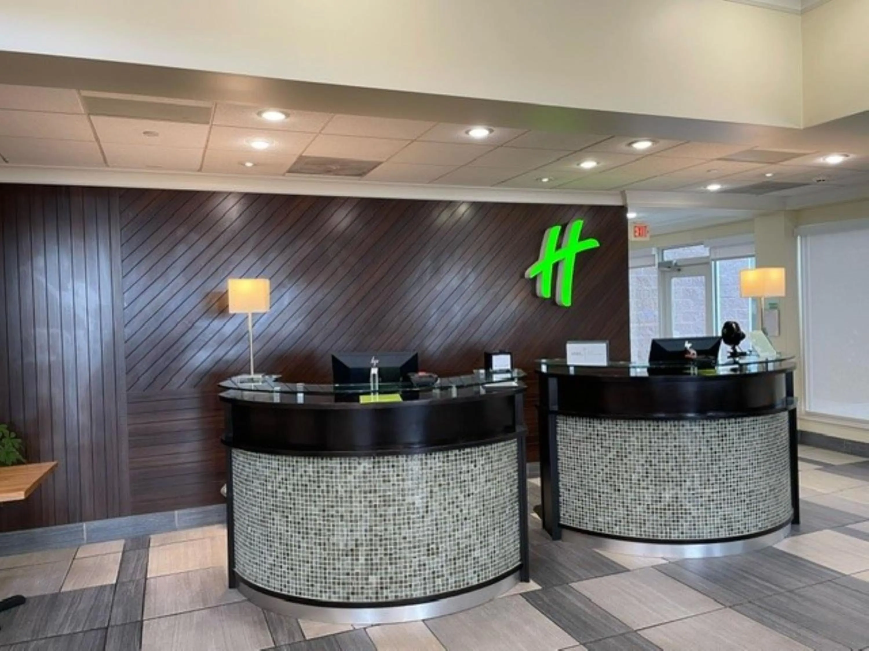 Property building in Holiday Inn Effingham by IHG