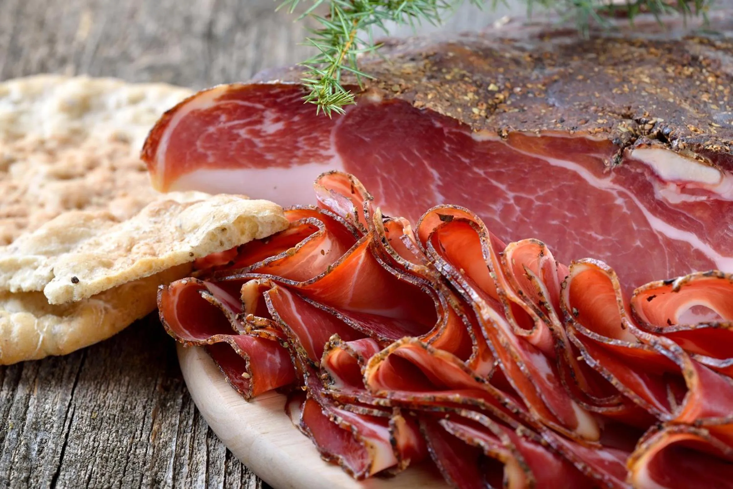 Restaurant/places to eat in Residence Egger