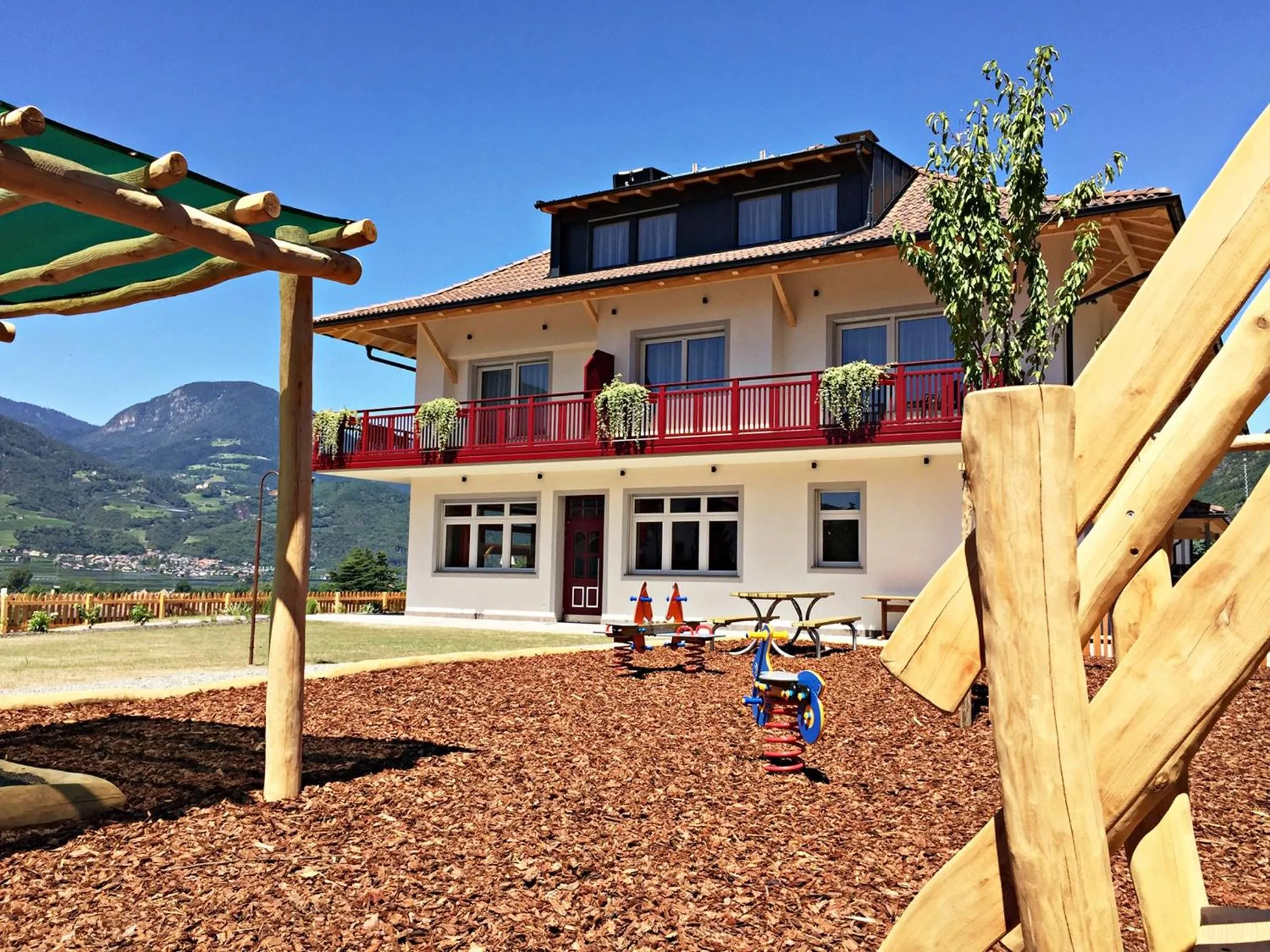 Facade/entrance in Residence Egger