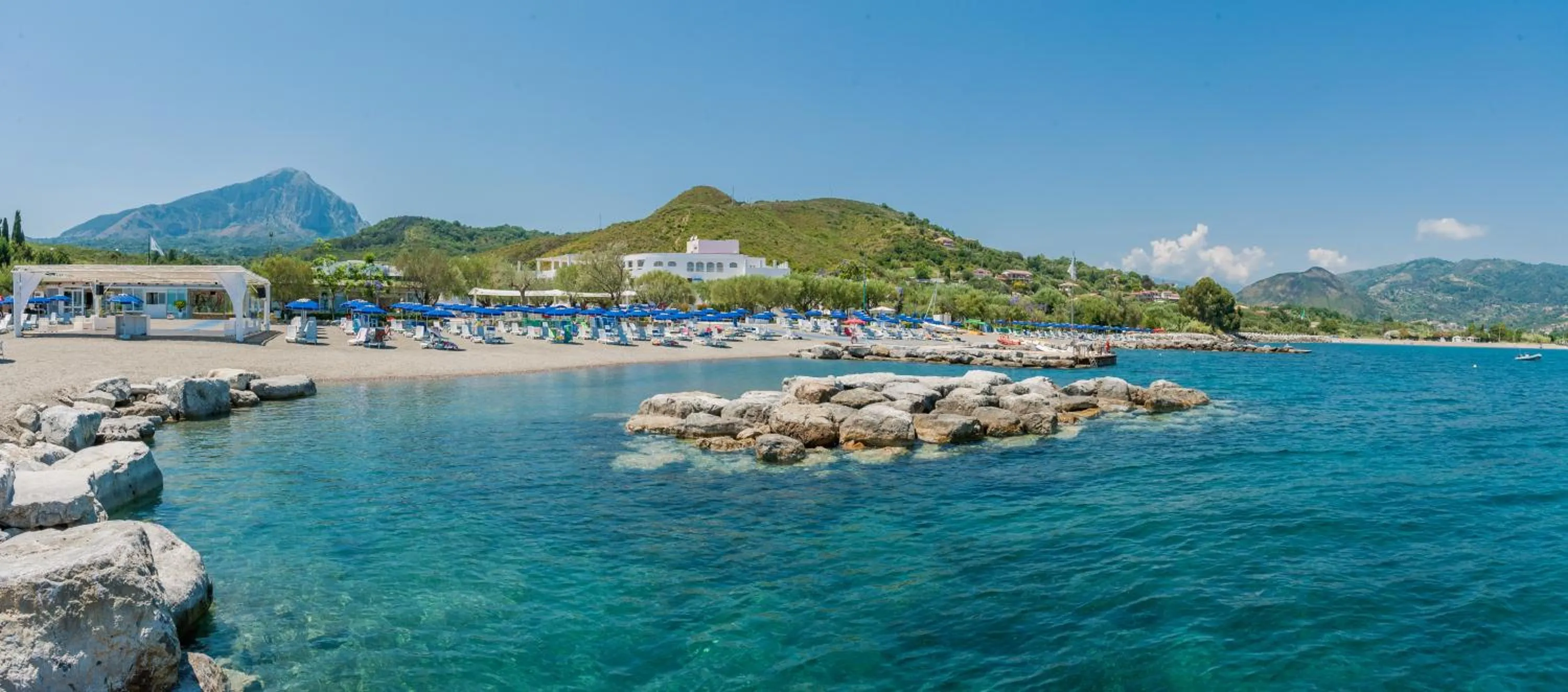 Beach in Hotel Torre Oliva