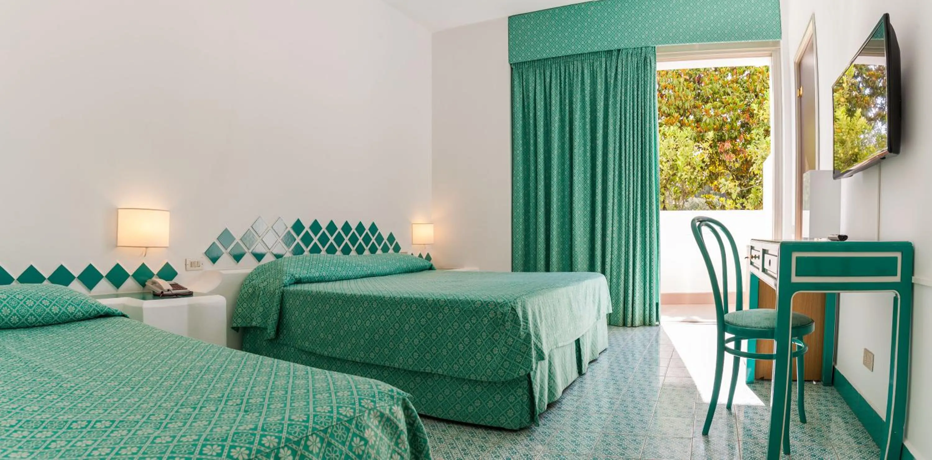 Bedroom, Bed in Hotel Torre Oliva